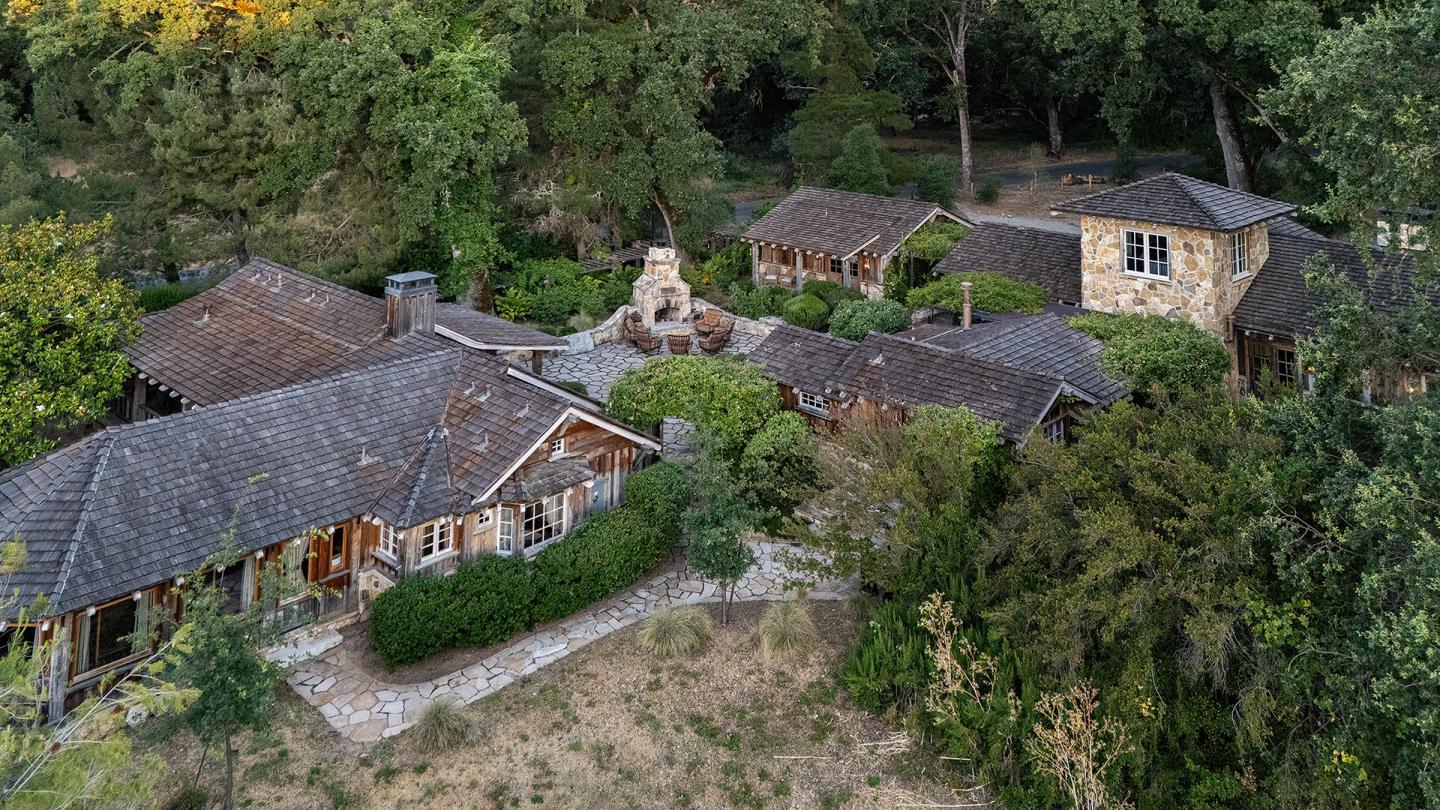 Detail Gallery Image 3 of 42 For 34205 Robinson Canyon Rd, Carmel,  CA 93923 - 6 Beds | 3/1 Baths