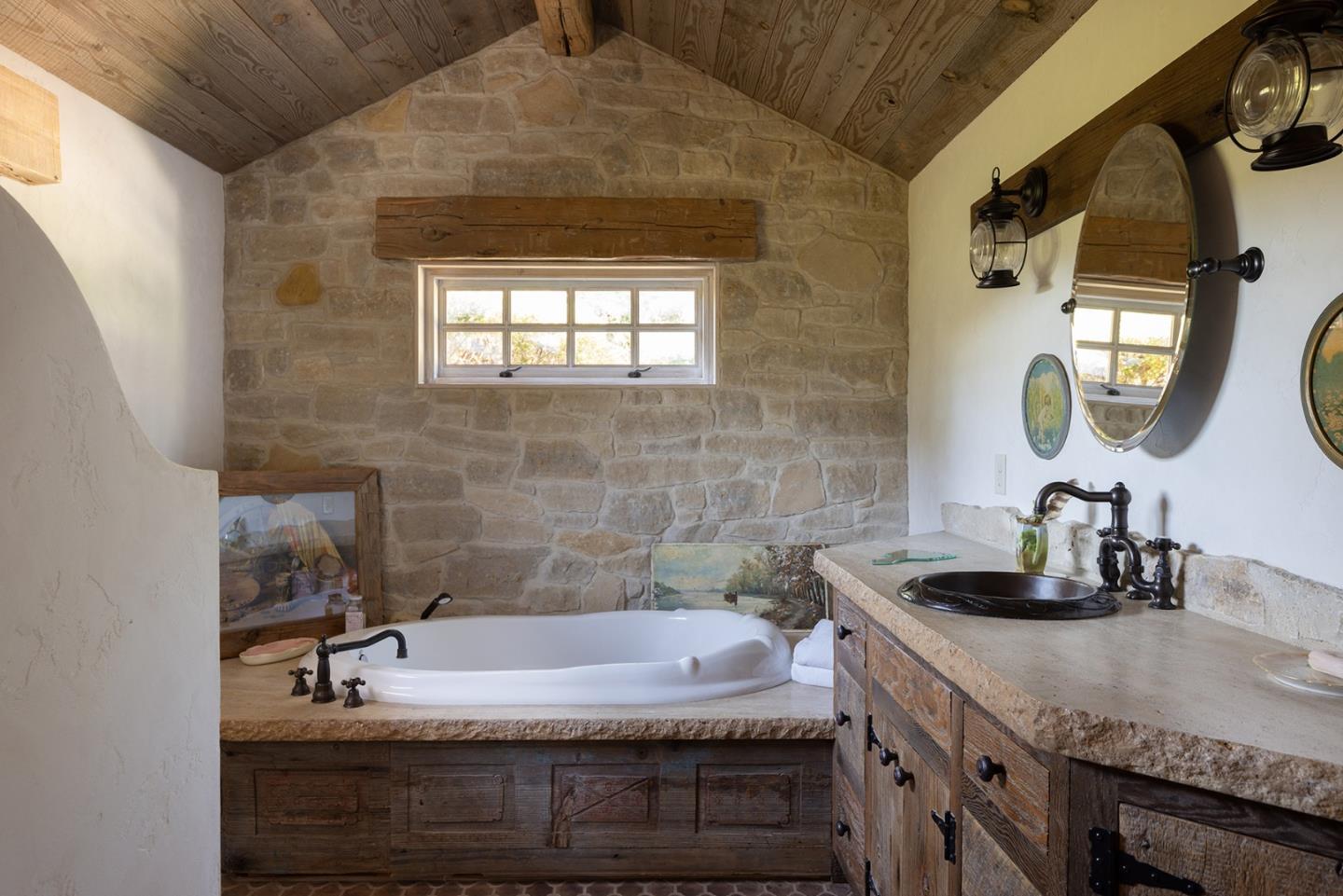 Detail Gallery Image 37 of 42 For 34205 Robinson Canyon Rd, Carmel,  CA 93923 - 6 Beds | 3/1 Baths