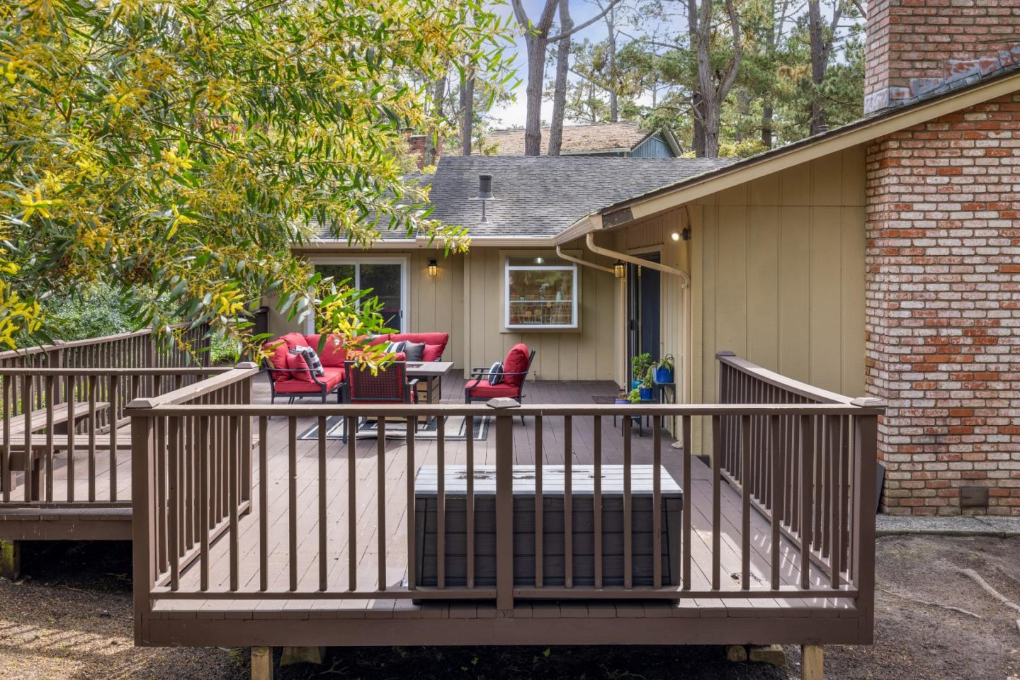 Detail Gallery Image 18 of 22 For 4097 Sunridge Rd, Pebble Beach,  CA 93953 - 3 Beds | 2/1 Baths
