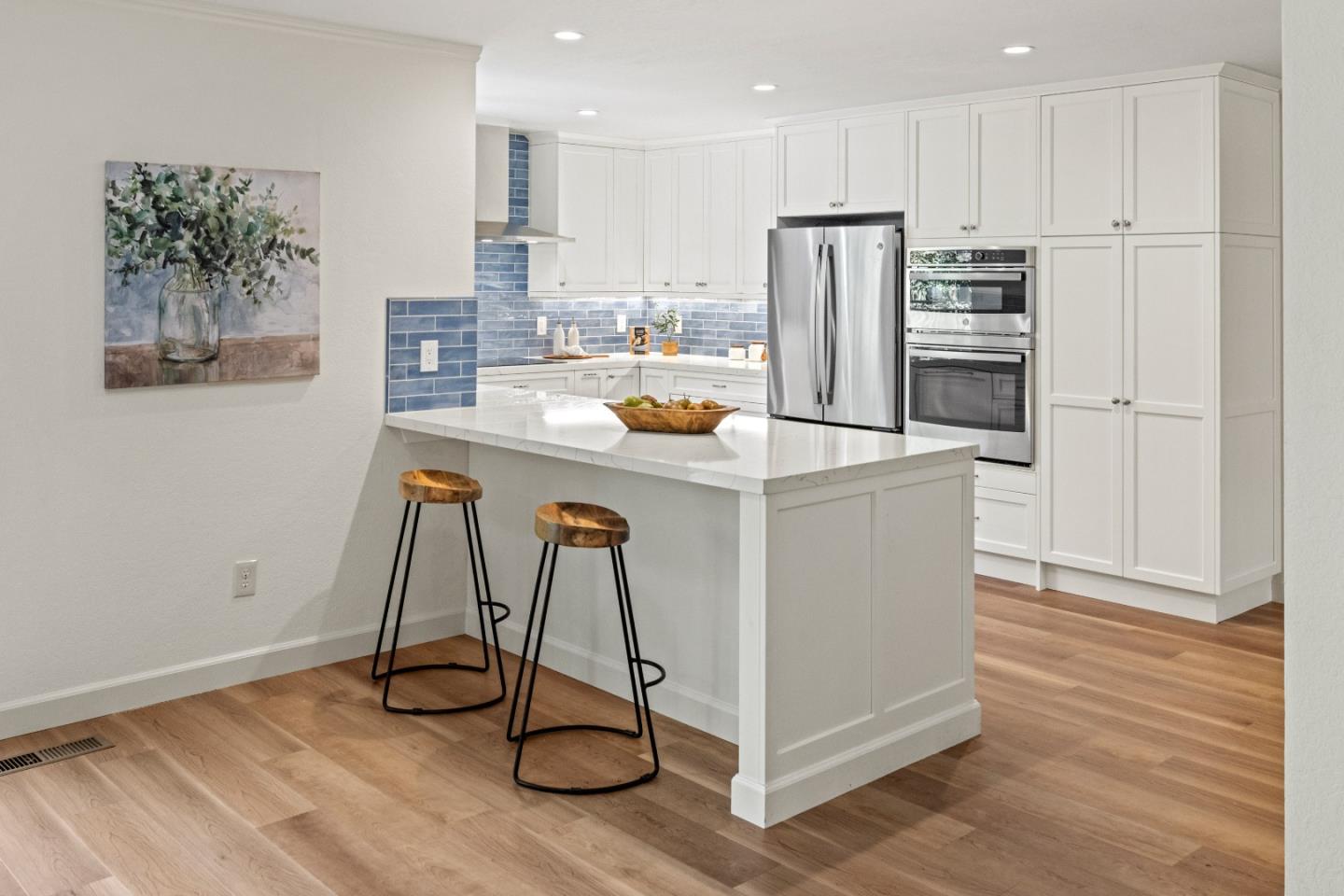 Detail Gallery Image 7 of 22 For 4097 Sunridge Rd, Pebble Beach,  CA 93953 - 3 Beds | 2/1 Baths