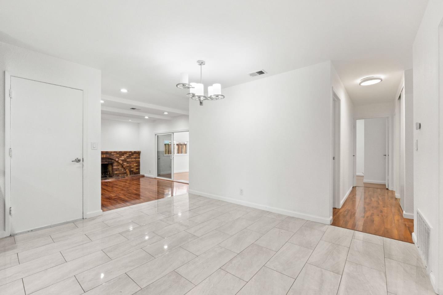 Detail Gallery Image 18 of 40 For 2496 Sturla Dr, San Jose,  CA 95148 - 4 Beds | 2 Baths