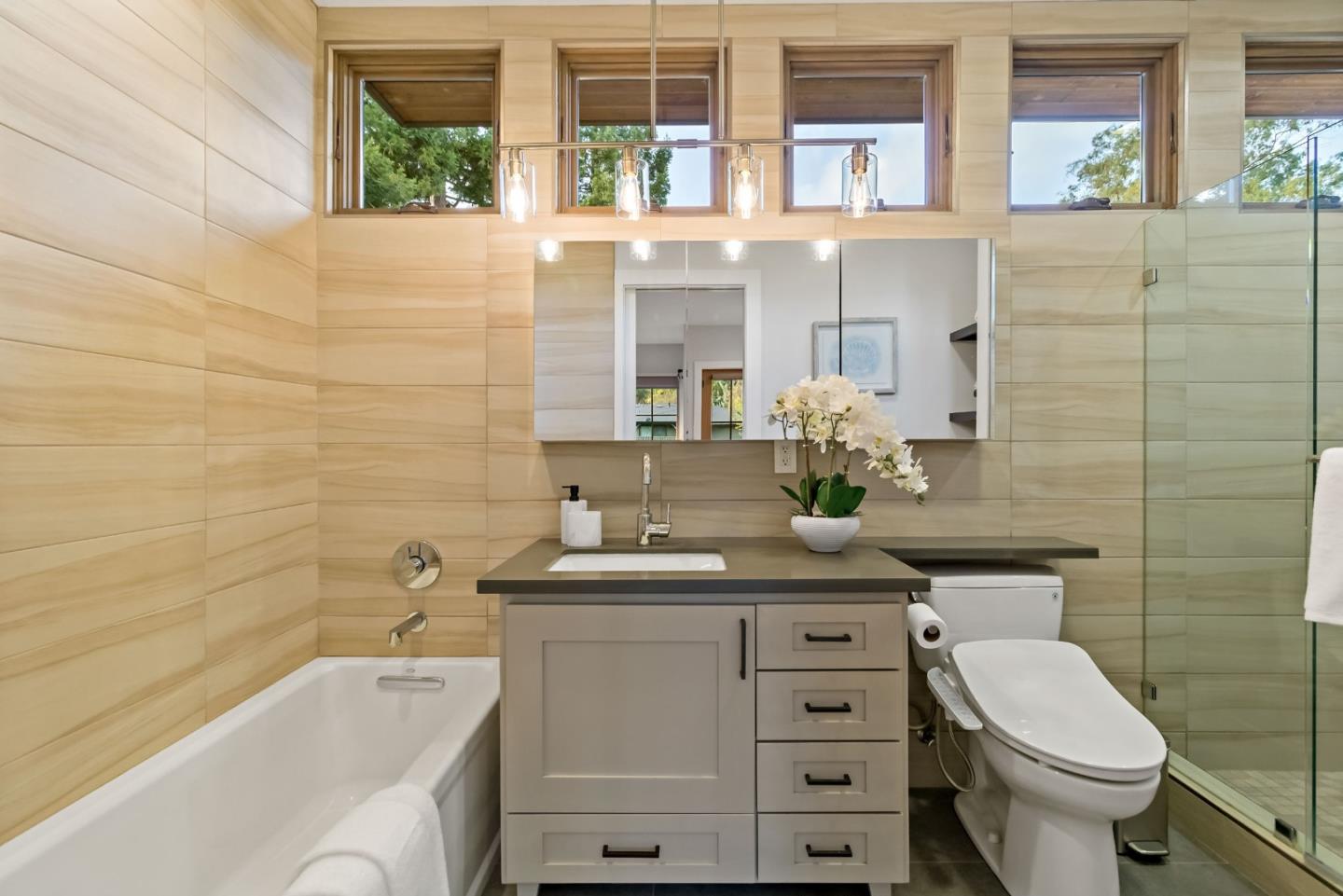Detail Gallery Image 19 of 36 For 14667 Big Basin Way, Saratoga,  CA 95070 - 3 Beds | 2 Baths