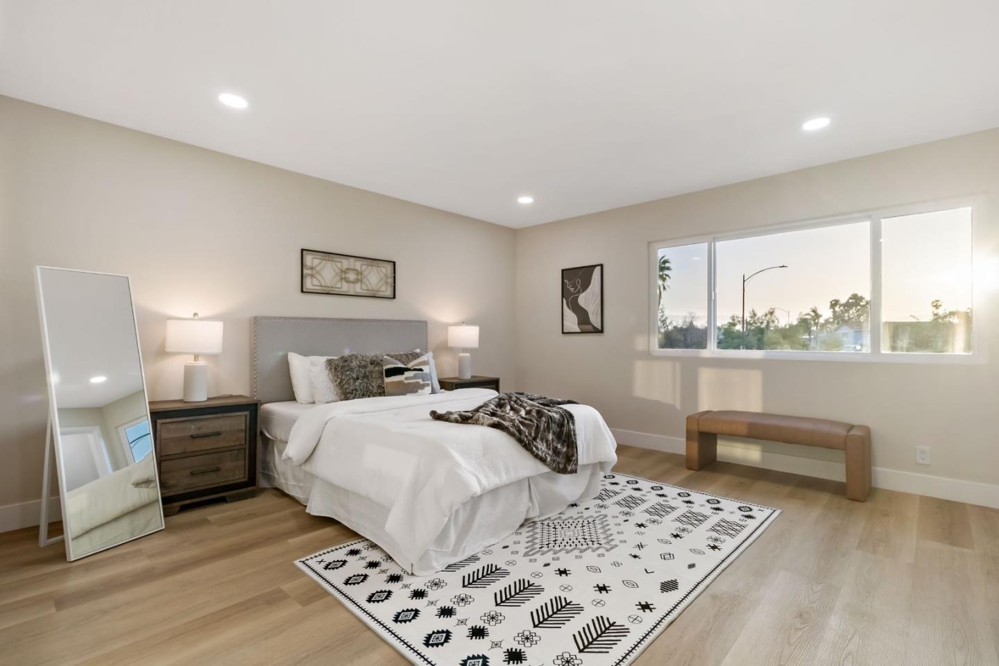 Detail Gallery Image 11 of 63 For 5362 Ayrshire Dr, San Jose,  CA 95118 - 4 Beds | 2/1 Baths
