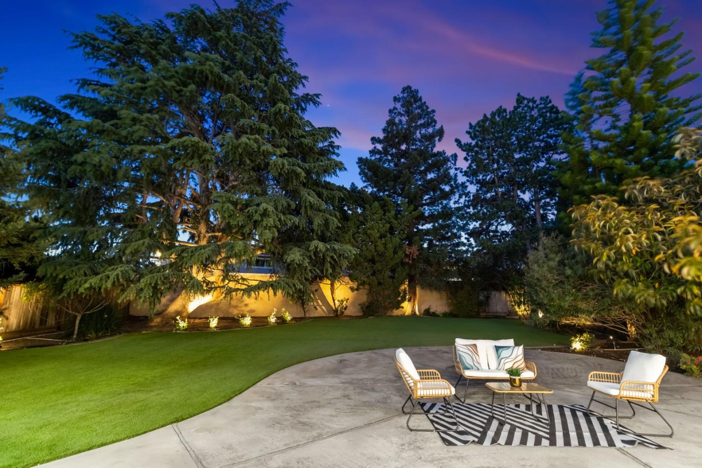Detail Gallery Image 27 of 63 For 5362 Ayrshire Dr, San Jose,  CA 95118 - 4 Beds | 2/1 Baths
