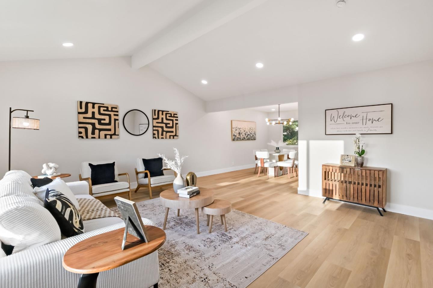 Detail Gallery Image 3 of 63 For 5362 Ayrshire Dr, San Jose,  CA 95118 - 4 Beds | 2/1 Baths