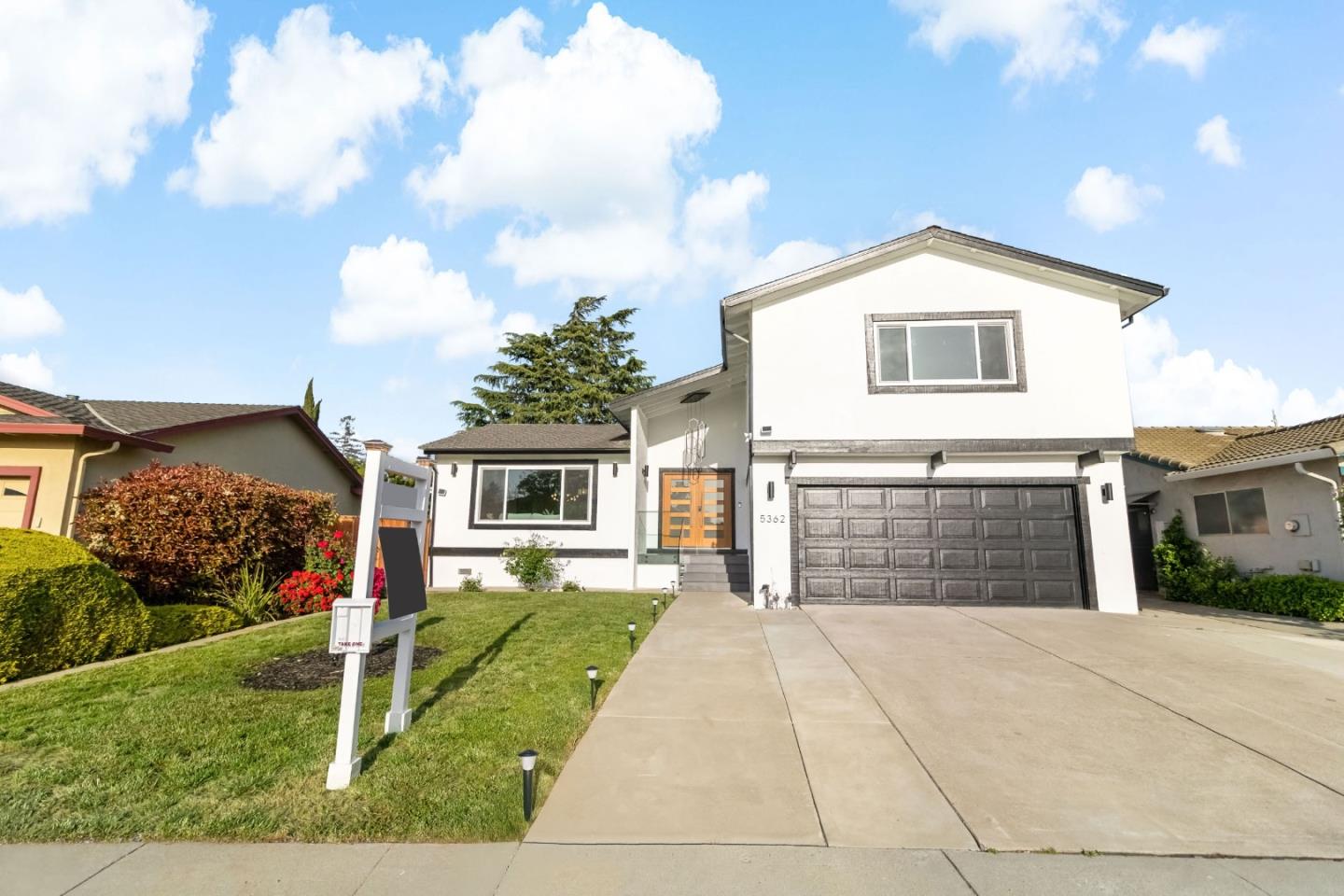 Detail Gallery Image 37 of 63 For 5362 Ayrshire Dr, San Jose,  CA 95118 - 4 Beds | 2/1 Baths