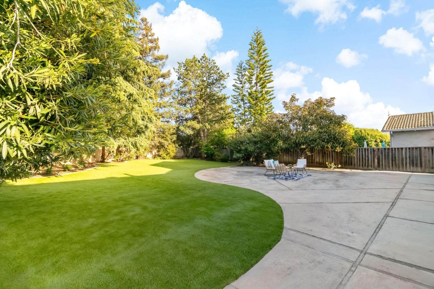 Detail Gallery Image 40 of 63 For 5362 Ayrshire Dr, San Jose,  CA 95118 - 4 Beds | 2/1 Baths
