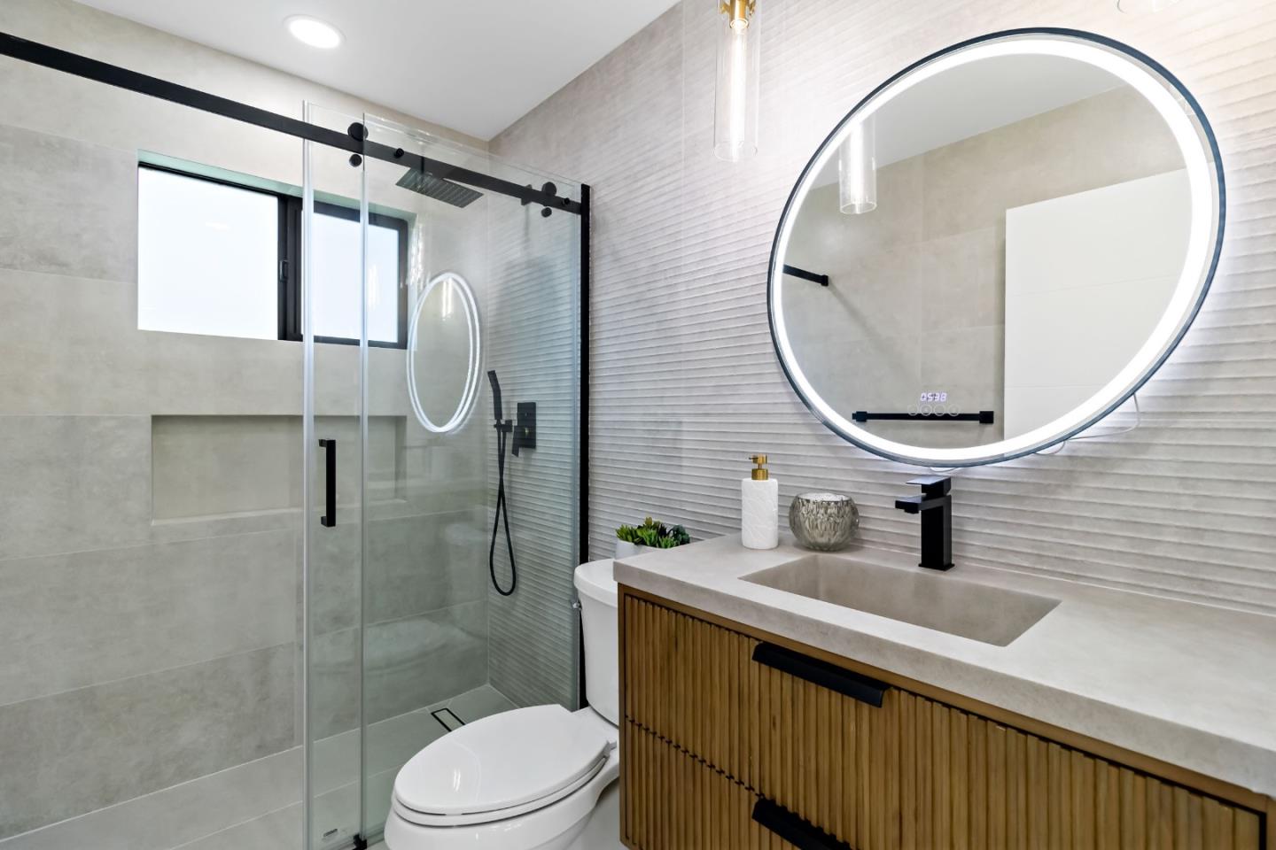 Detail Gallery Image 17 of 80 For 1707 Fruitdale Ave, San Jose,  CA 95128 - 4 Beds | 2 Baths