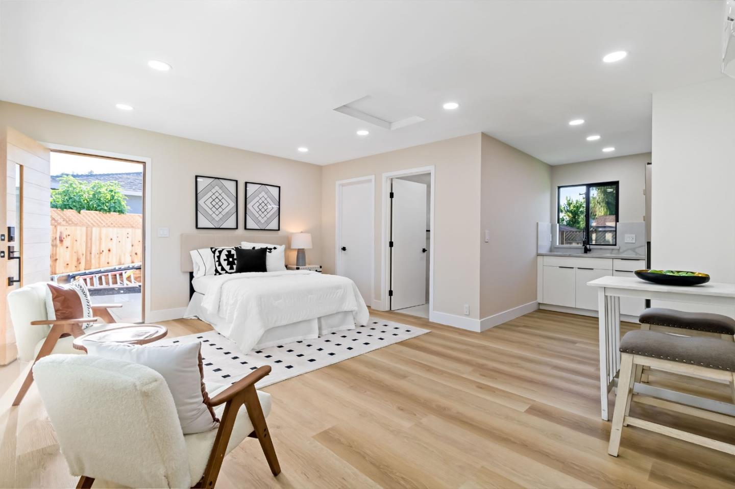 Detail Gallery Image 70 of 80 For 1707 Fruitdale Ave, San Jose,  CA 95128 - 4 Beds | 2 Baths