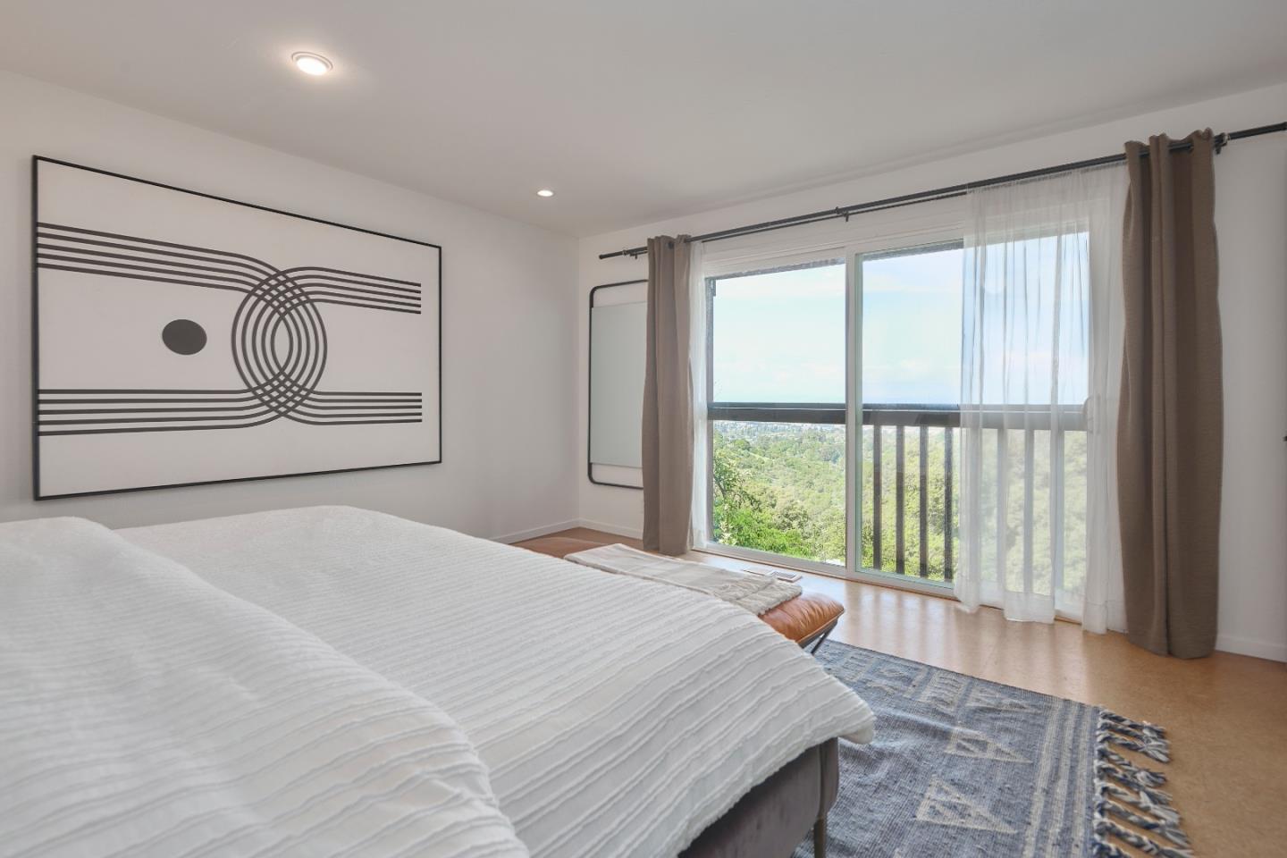 Detail Gallery Image 11 of 24 For 3414 Beresford Ave, Belmont,  CA 94002 - 4 Beds | 2 Baths