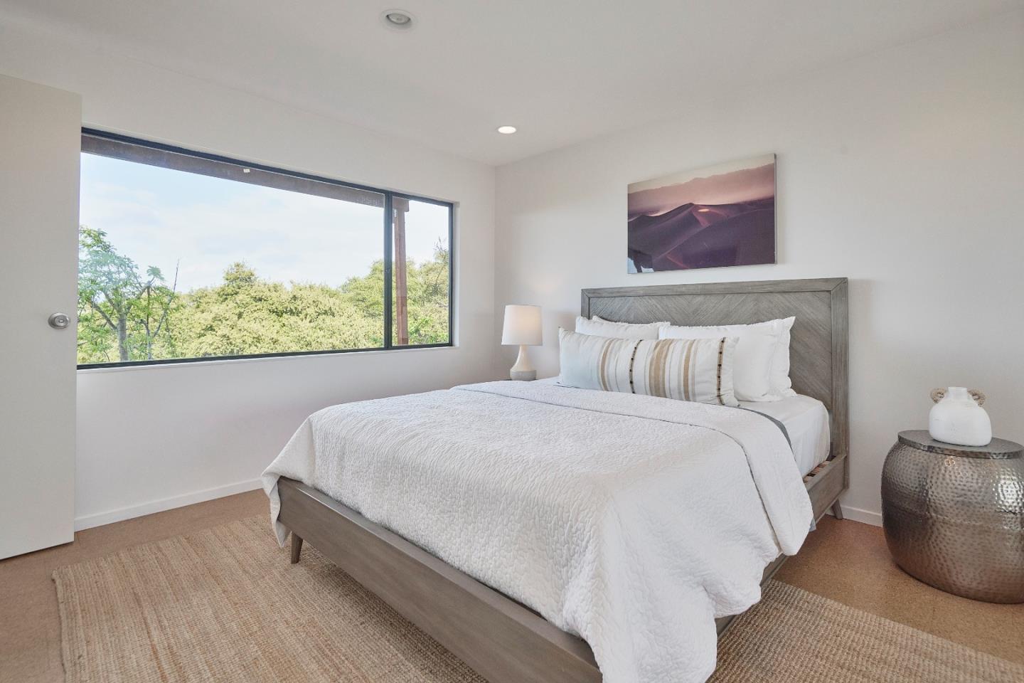 Detail Gallery Image 16 of 24 For 3414 Beresford Ave, Belmont,  CA 94002 - 4 Beds | 2 Baths