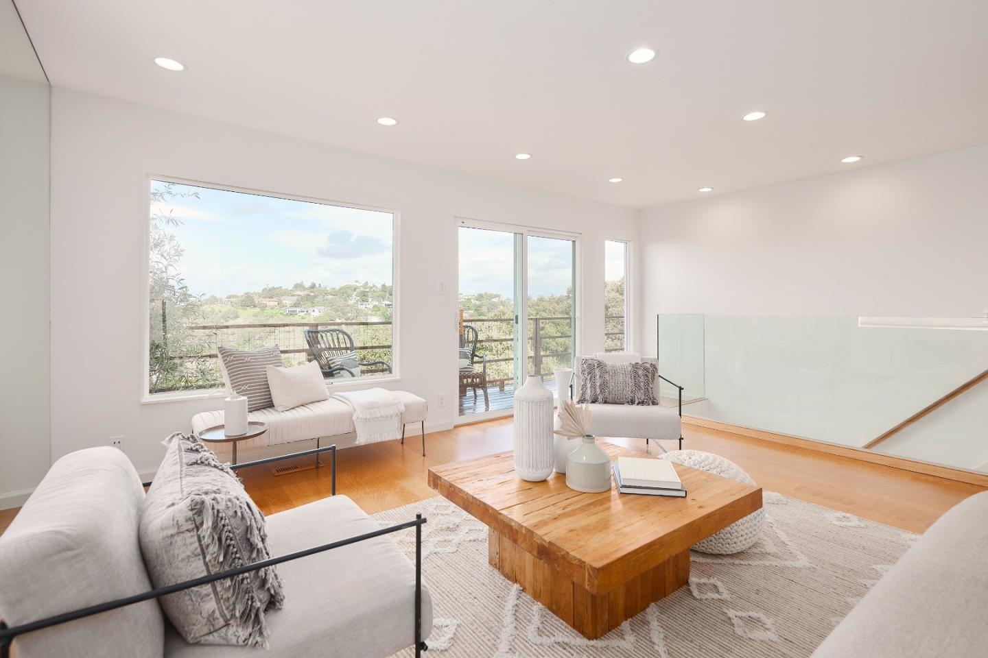 Detail Gallery Image 4 of 24 For 3414 Beresford Ave, Belmont,  CA 94002 - 4 Beds | 2 Baths