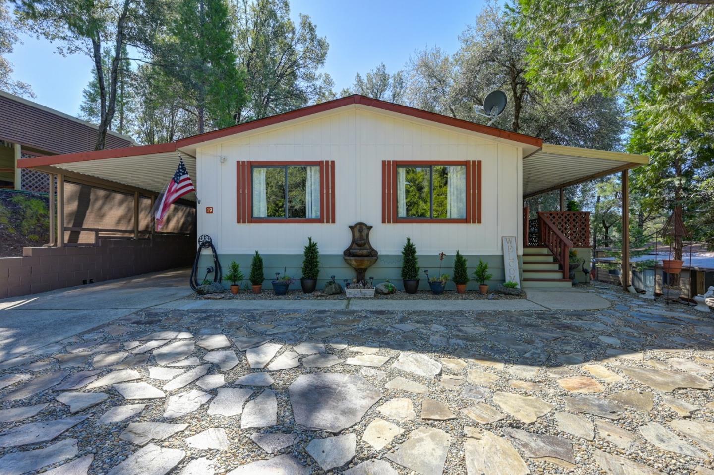 Detail Gallery Image 2 of 54 For 14074 Irishtown Rd #19,  Pine Grove,  CA 95665 - 2 Beds | 2 Baths