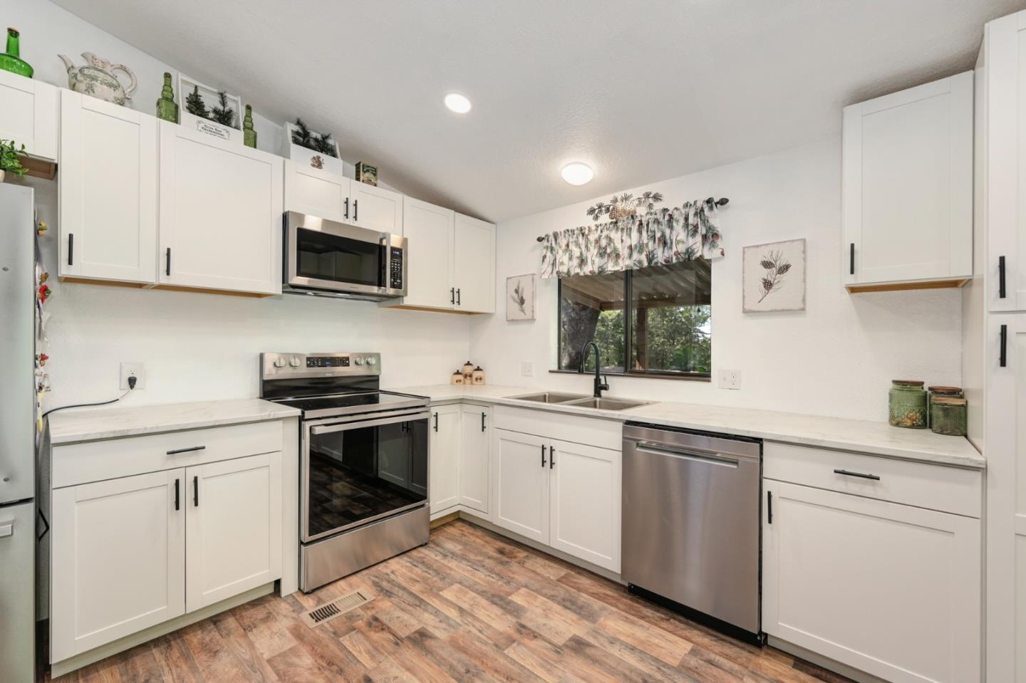 Detail Gallery Image 23 of 54 For 14074 Irishtown Rd #19,  Pine Grove,  CA 95665 - 2 Beds | 2 Baths