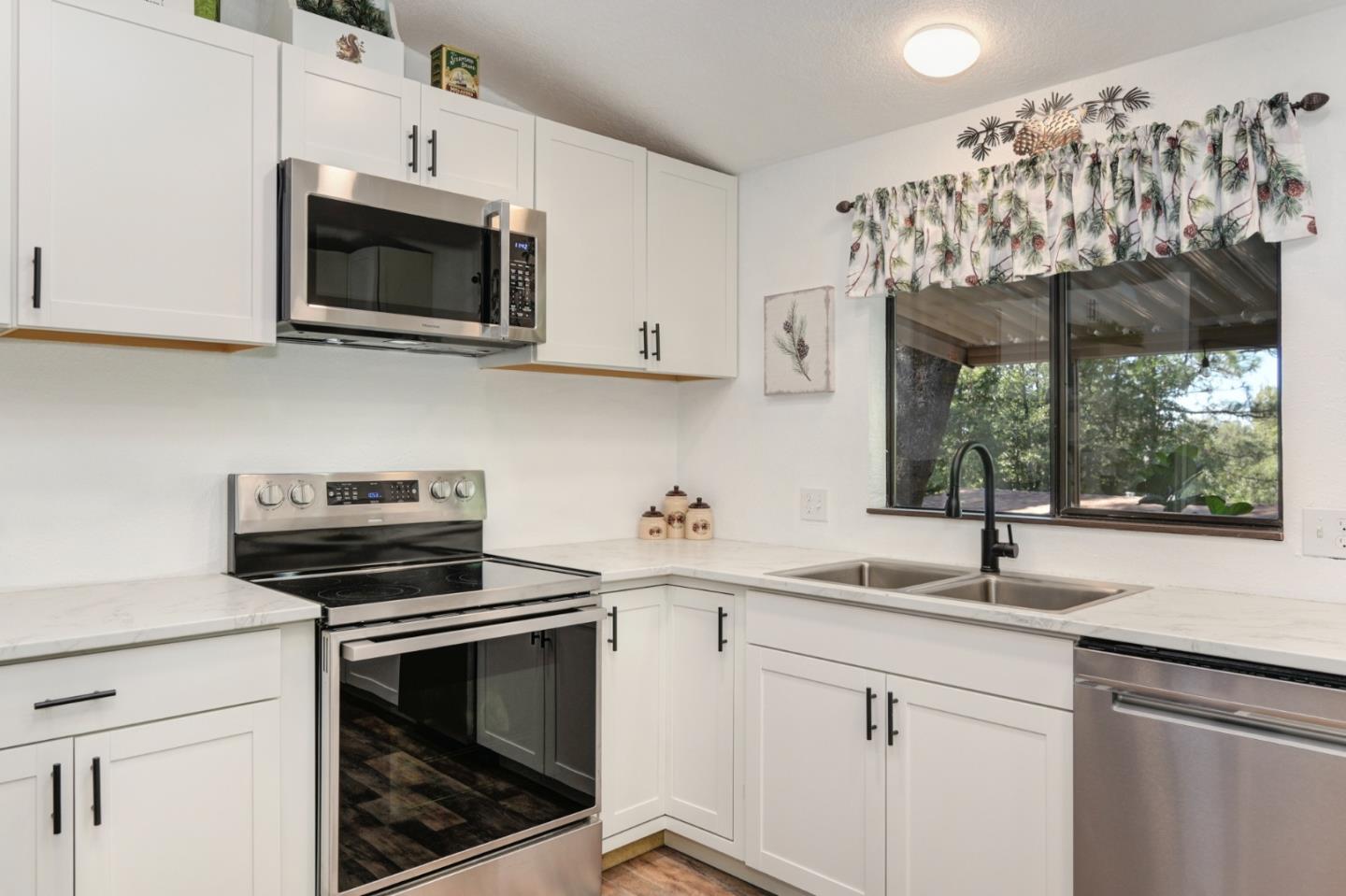 Detail Gallery Image 25 of 54 For 14074 Irishtown Rd #19,  Pine Grove,  CA 95665 - 2 Beds | 2 Baths
