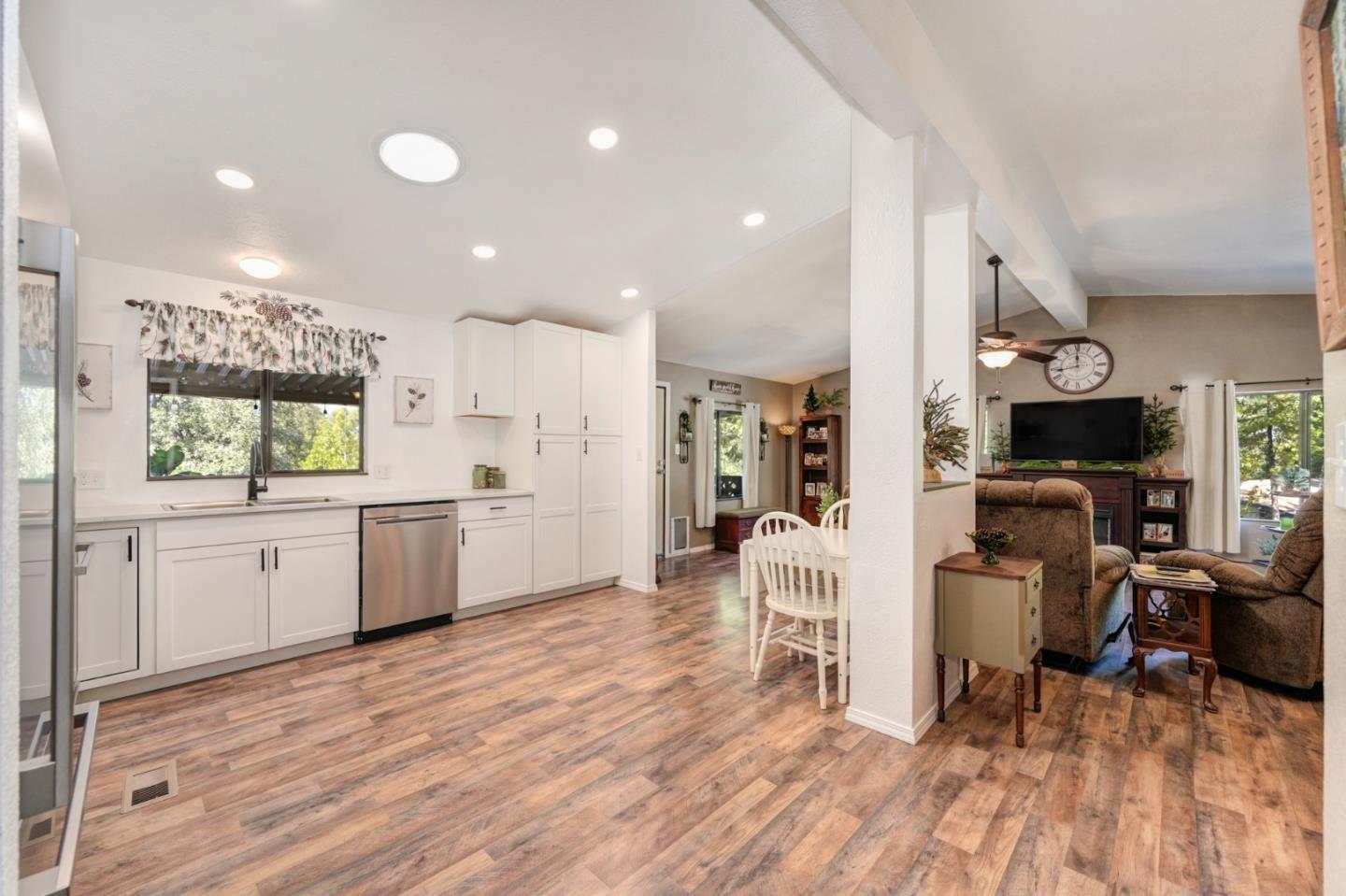 Detail Gallery Image 27 of 54 For 14074 Irishtown Rd #19,  Pine Grove,  CA 95665 - 2 Beds | 2 Baths
