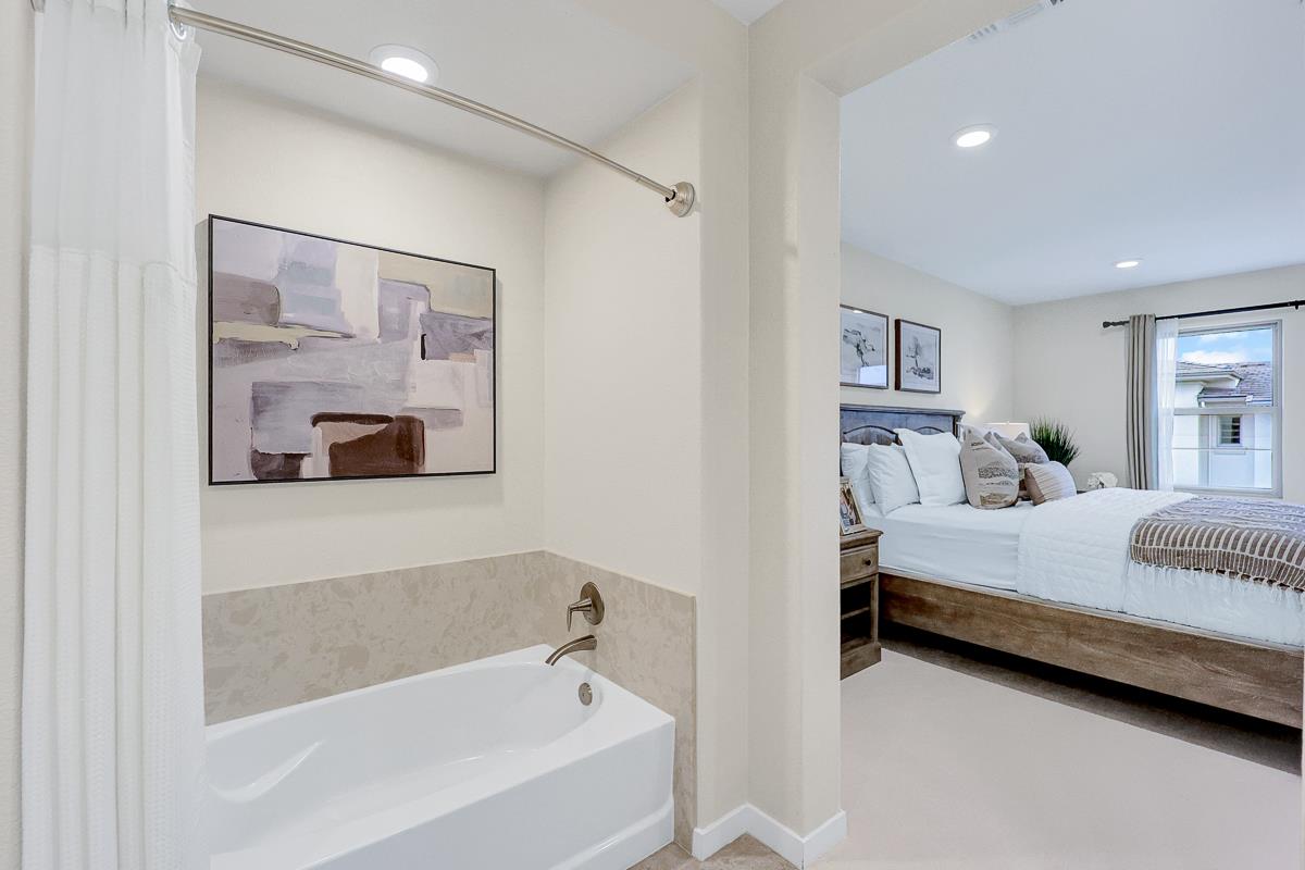 Photo #24: ML82000671 Listing: Photo #24