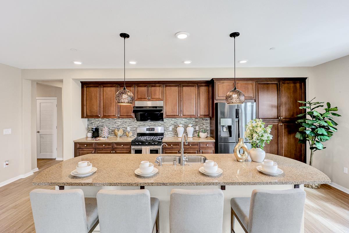 Photo #5: ML82000671 Listing: Photo #5