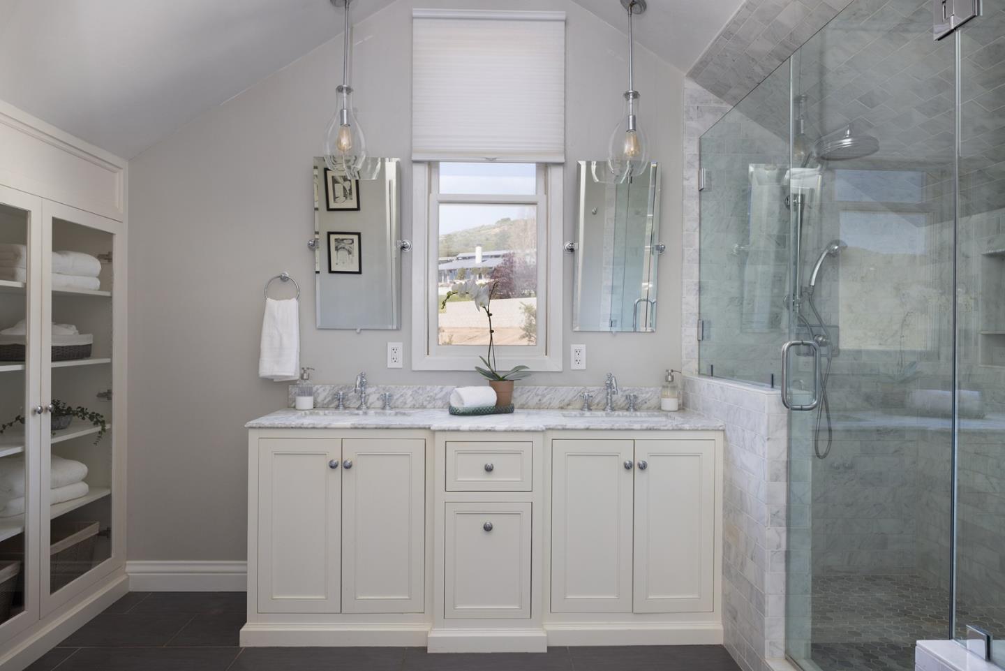 Detail Gallery Image 25 of 42 For 929 W Carmel Valley Rd, Carmel Valley,  CA 93924 - 4 Beds | 2/1 Baths
