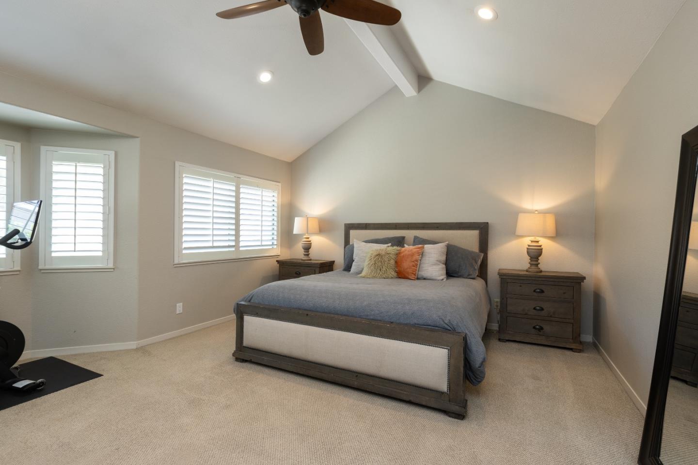 Detail Gallery Image 13 of 41 For 92 Hillview Dr, Danville,  CA 94506 - 5 Beds | 3 Baths