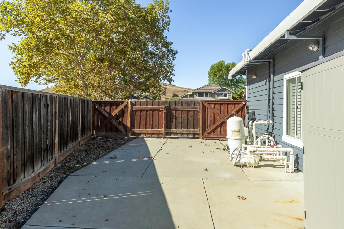 Detail Gallery Image 40 of 41 For 92 Hillview Dr, Danville,  CA 94506 - 5 Beds | 3 Baths