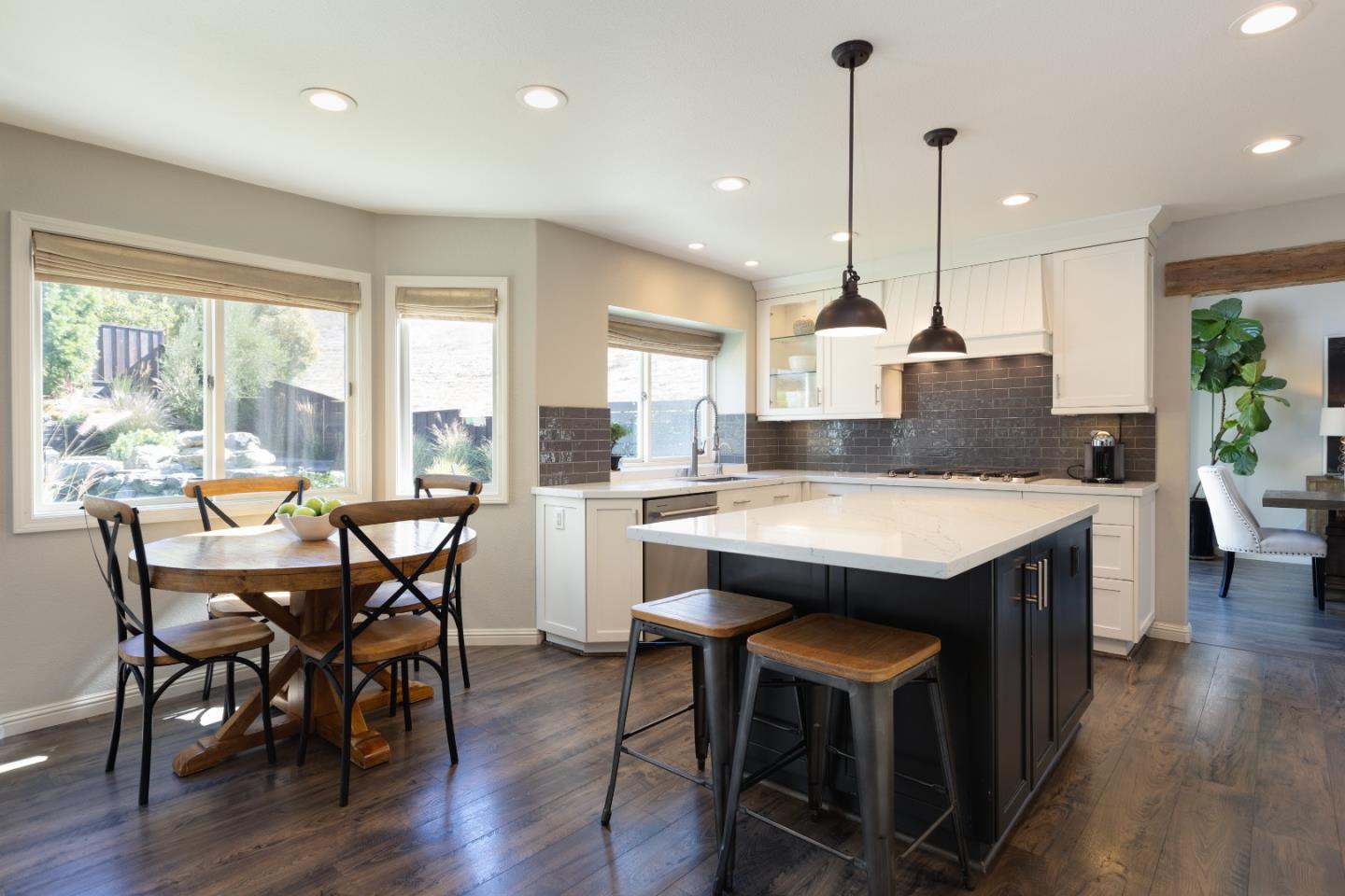 Detail Gallery Image 8 of 41 For 92 Hillview Dr, Danville,  CA 94506 - 5 Beds | 3 Baths