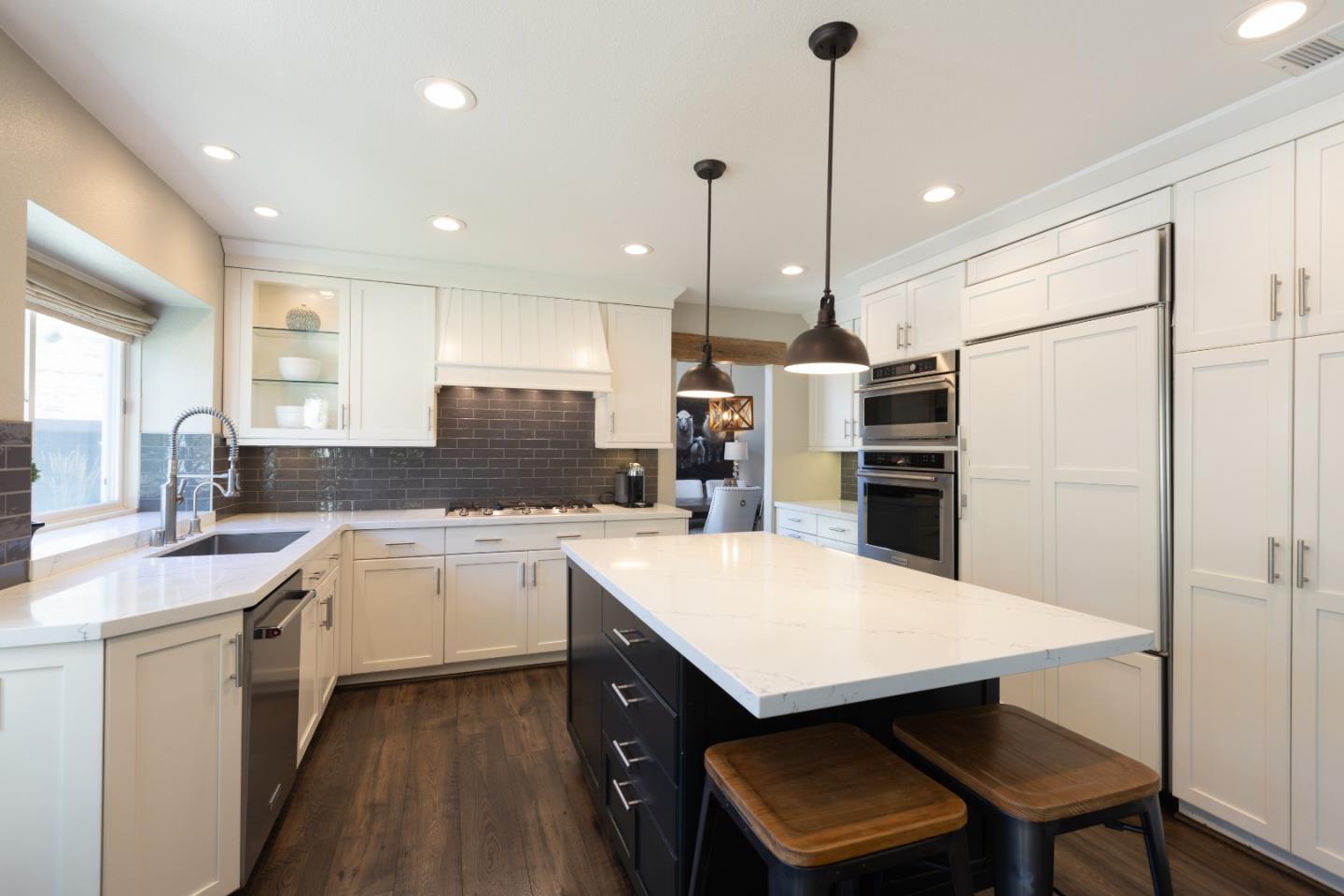 Detail Gallery Image 9 of 41 For 92 Hillview Dr, Danville,  CA 94506 - 5 Beds | 3 Baths
