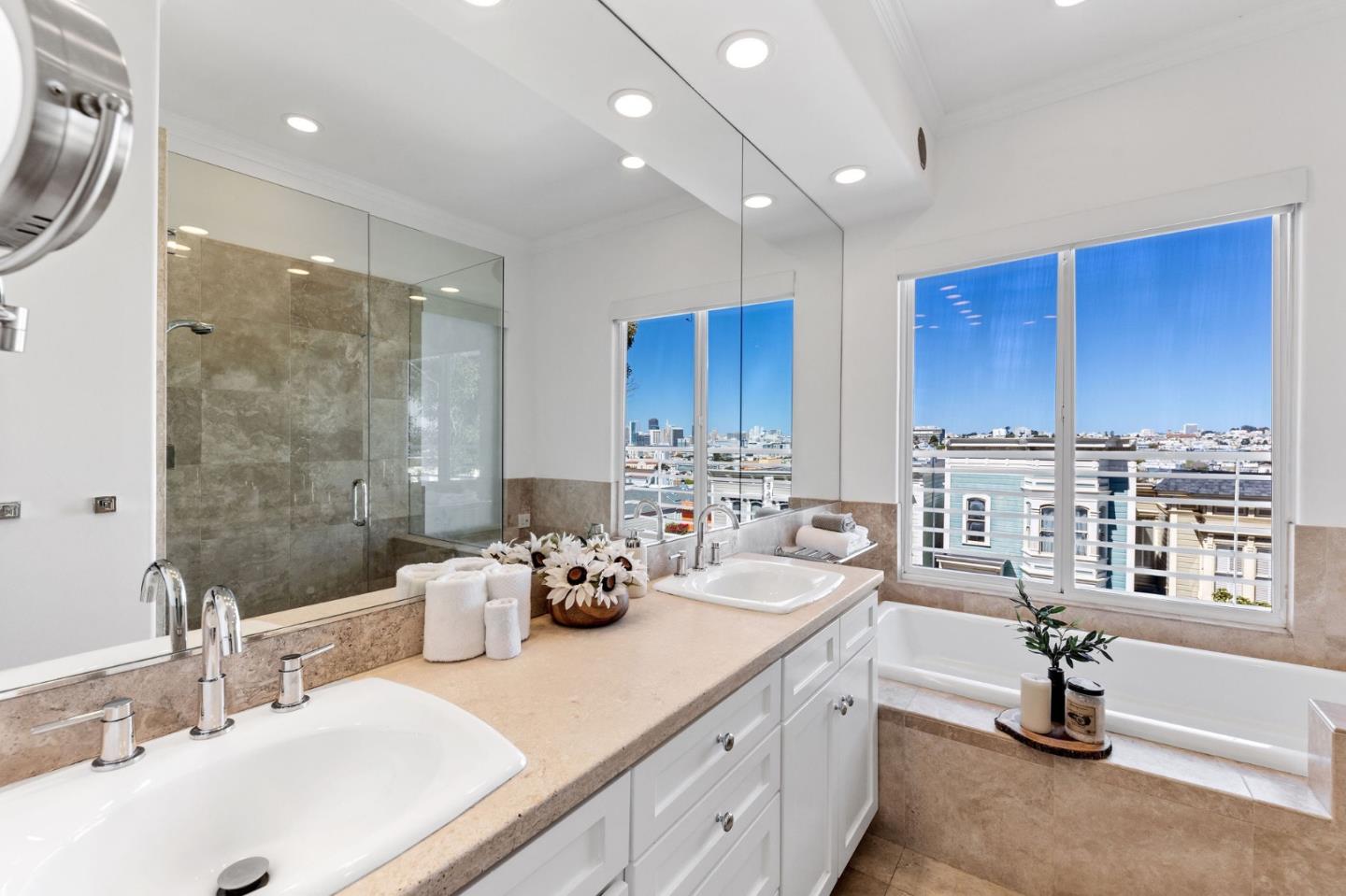 Detail Gallery Image 67 of 95 For 3941 19th St, San Francisco,  CA 94114 - 3 Beds | 2/1 Baths