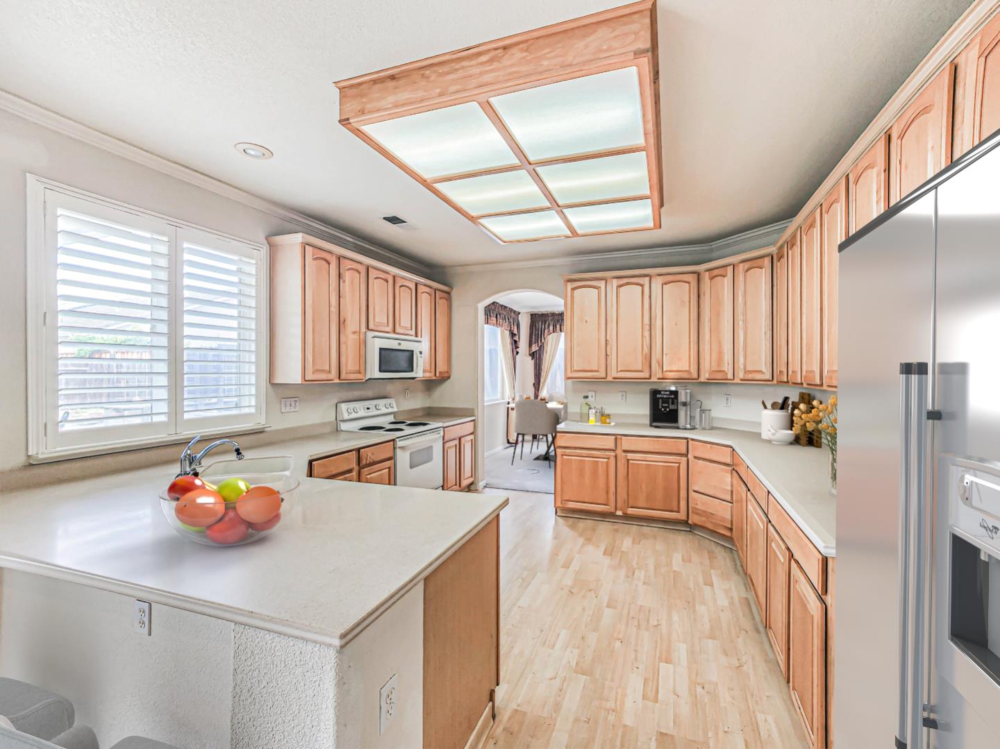 Detail Gallery Image 10 of 42 For 2613 Ashbrook Dr, Modesto,  CA 95355 - 5 Beds | 3 Baths