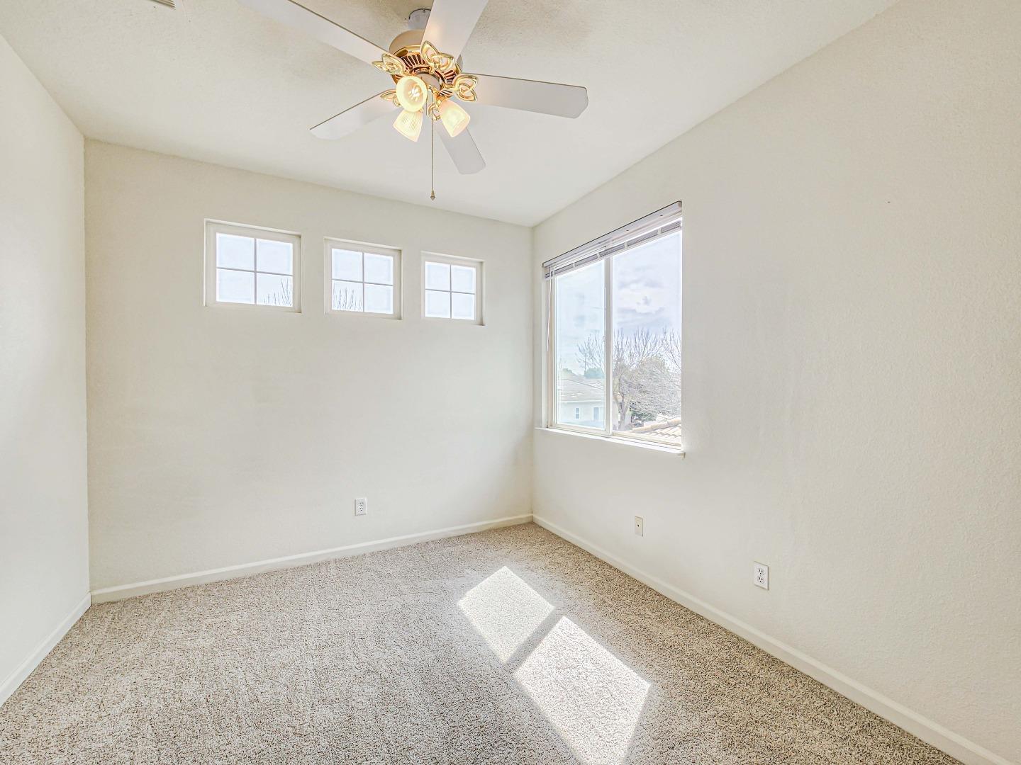 Detail Gallery Image 31 of 42 For 2613 Ashbrook Dr, Modesto,  CA 95355 - 5 Beds | 3 Baths