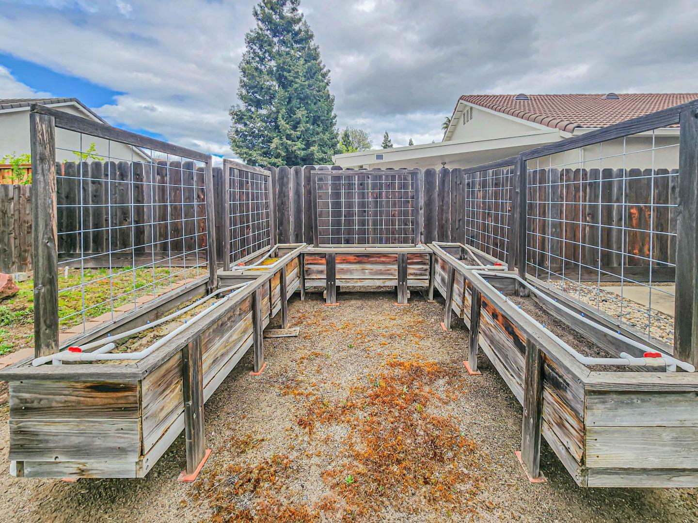 Detail Gallery Image 42 of 42 For 2613 Ashbrook Dr, Modesto,  CA 95355 - 5 Beds | 3 Baths