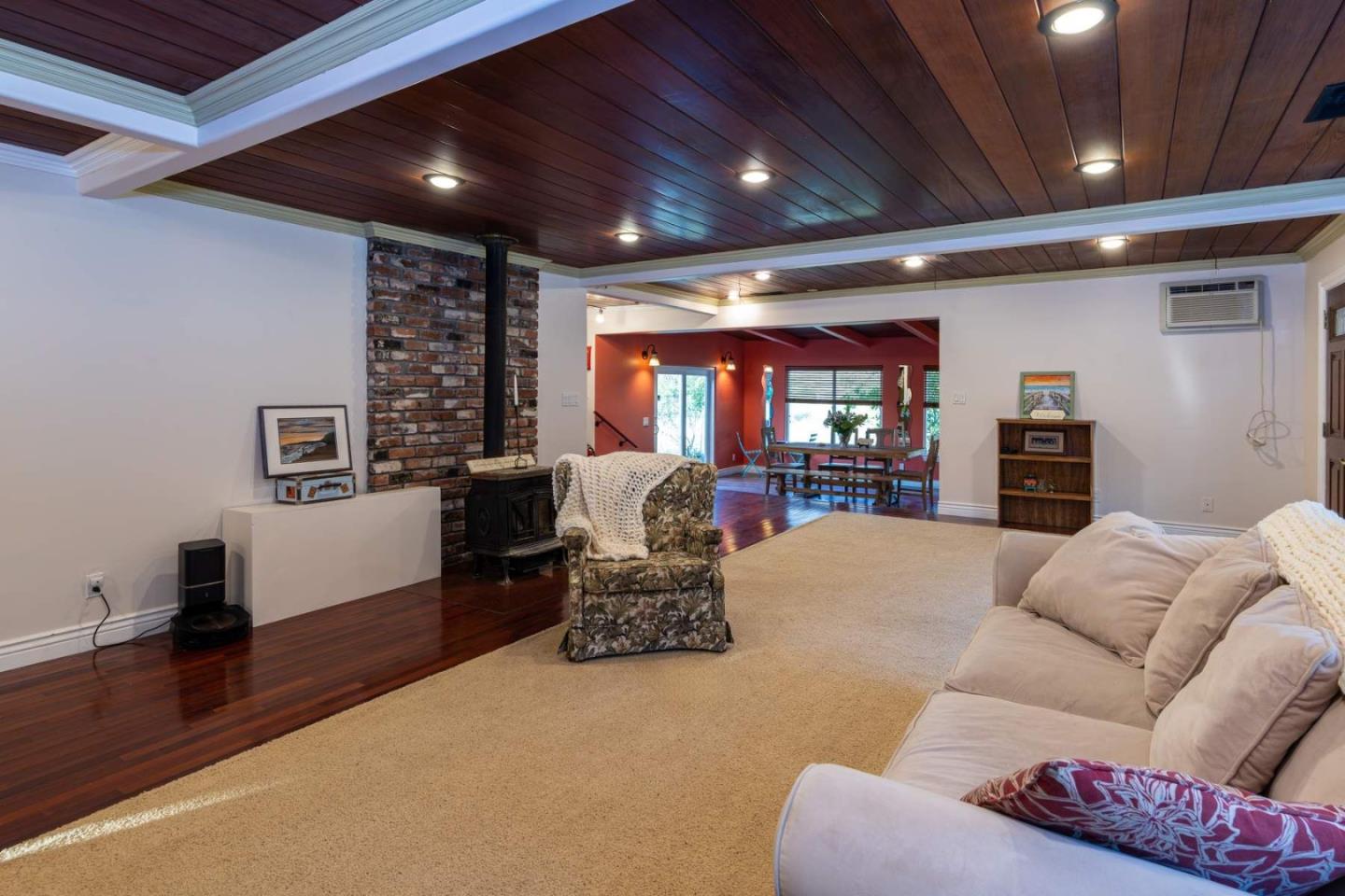 Detail Gallery Image 10 of 45 For 7954-7958 Lovers Ln, Hollister,  CA 95023 - 5 Beds | 4 Baths