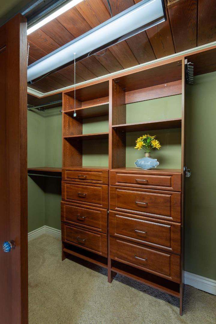 Detail Gallery Image 15 of 45 For 7954-7958 Lovers Ln, Hollister,  CA 95023 - 5 Beds | 4 Baths