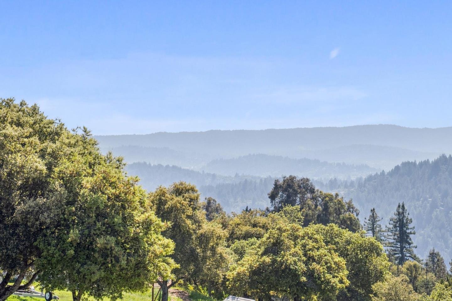 Detail Gallery Image 10 of 59 For 5 Ocean View Rd, Los Gatos,  CA 95033 - 3 Beds | 3 Baths