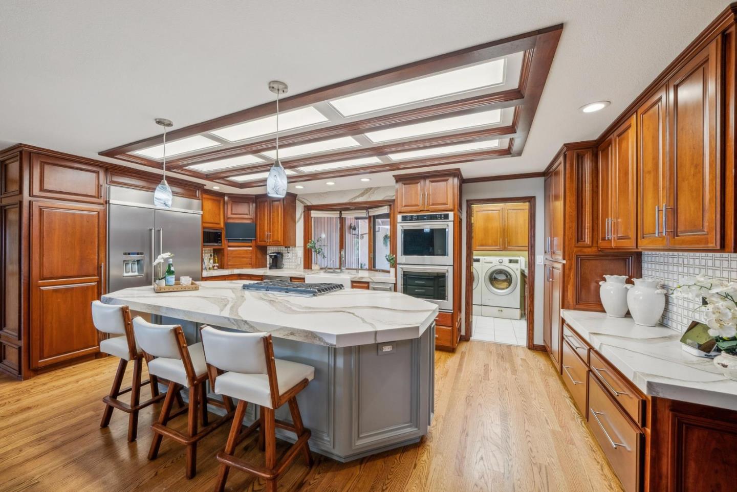 Detail Gallery Image 14 of 59 For 5 Ocean View Rd, Los Gatos,  CA 95033 - 3 Beds | 3 Baths