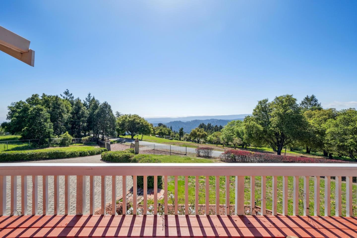 Detail Gallery Image 39 of 59 For 5 Ocean View Rd, Los Gatos,  CA 95033 - 3 Beds | 3 Baths