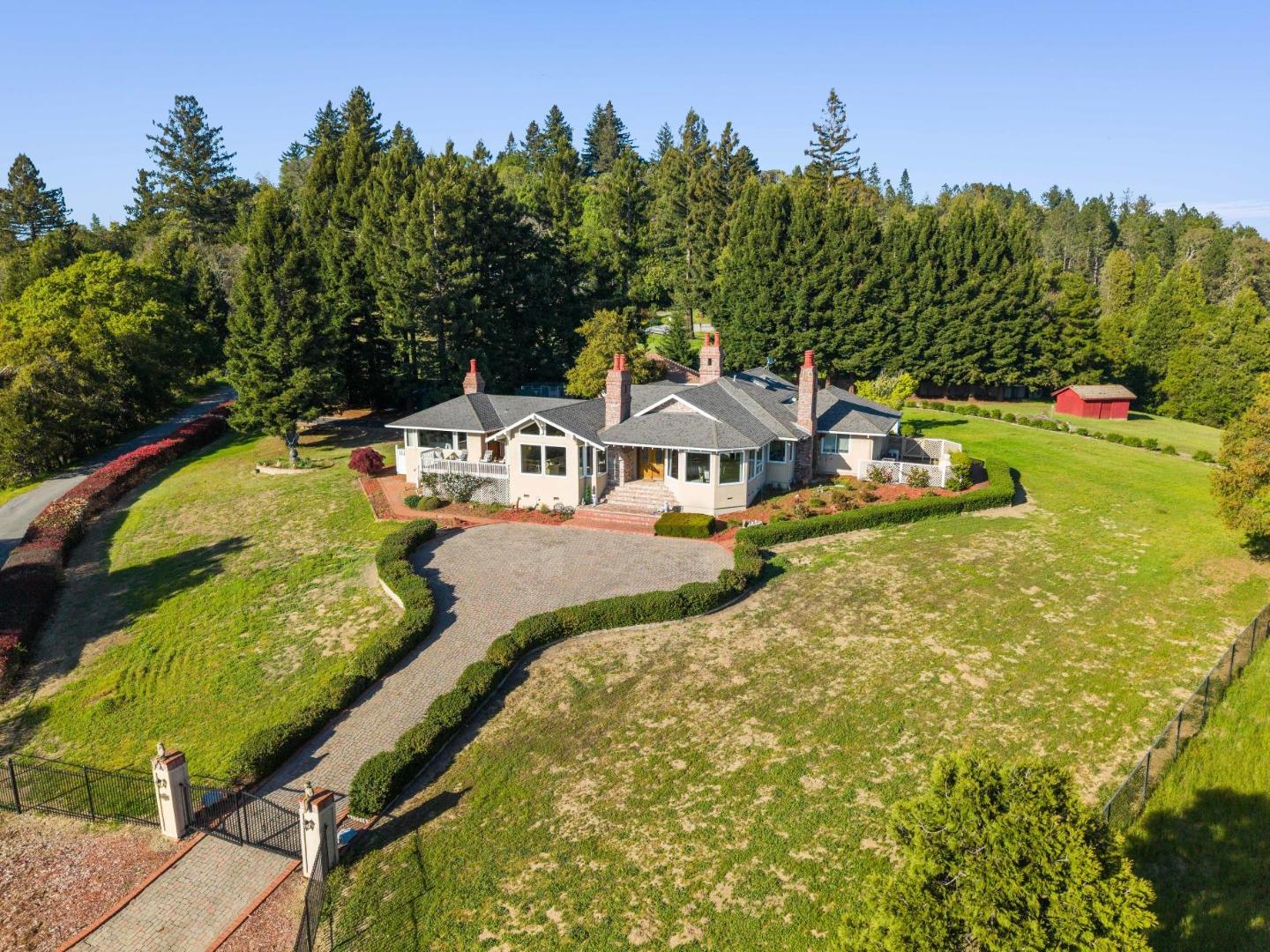 Detail Gallery Image 4 of 59 For 5 Ocean View Rd, Los Gatos,  CA 95033 - 3 Beds | 3 Baths