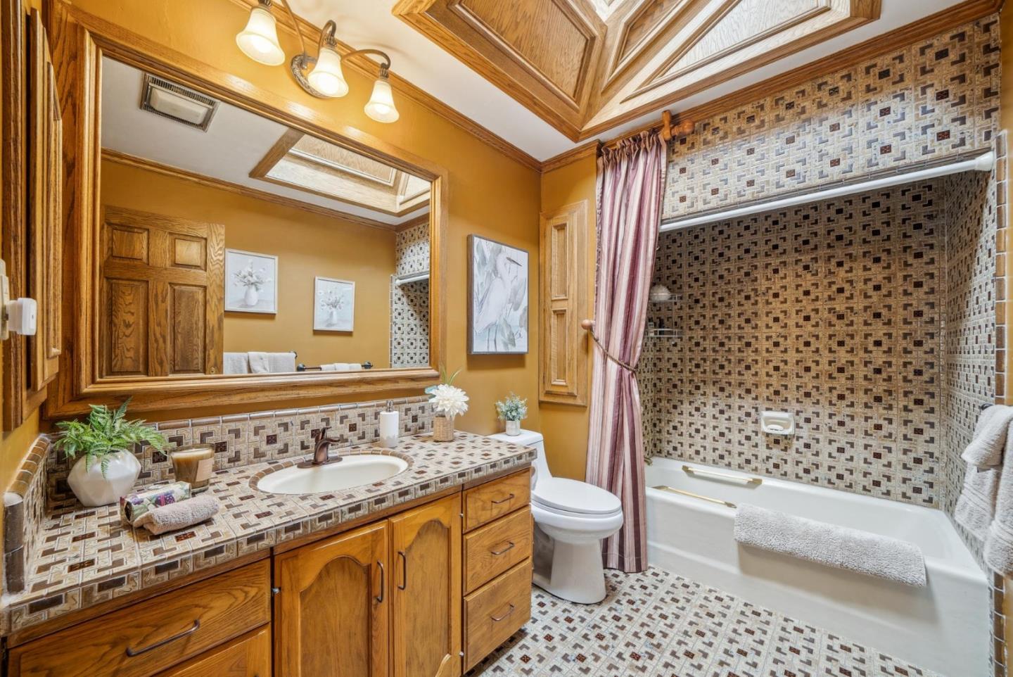 Detail Gallery Image 44 of 59 For 5 Ocean View Rd, Los Gatos,  CA 95033 - 3 Beds | 3 Baths