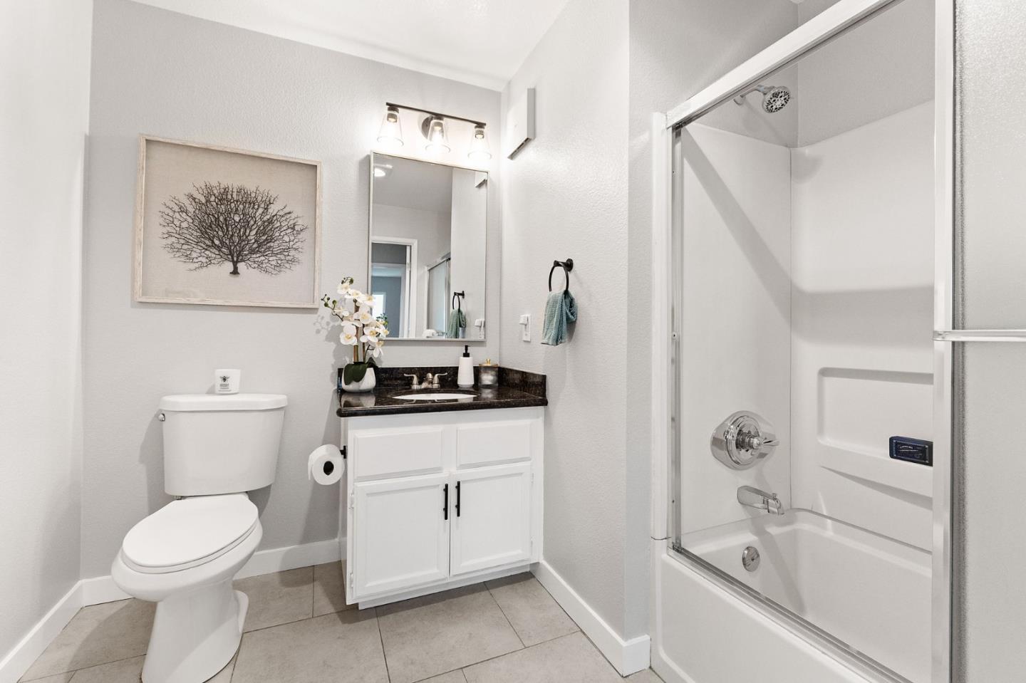 Detail Gallery Image 17 of 34 For 653 Encore, San Jose,  CA 95134 - 2 Beds | 2 Baths