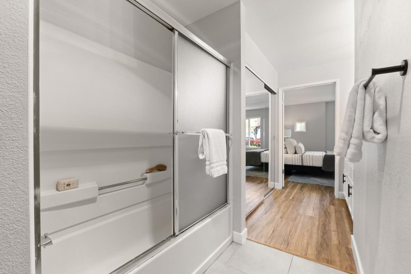 Detail Gallery Image 21 of 34 For 653 Encore, San Jose,  CA 95134 - 2 Beds | 2 Baths