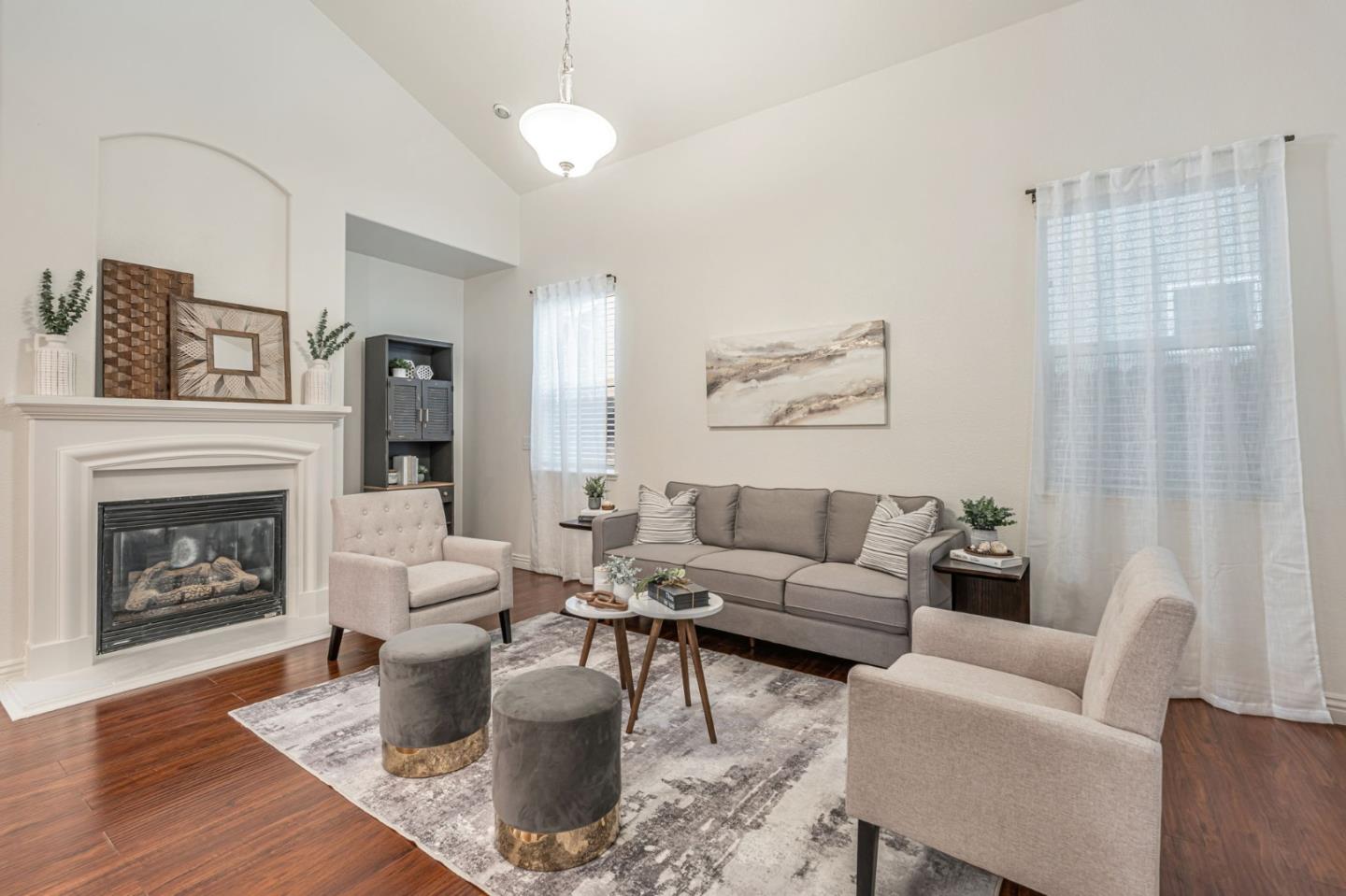 Detail Gallery Image 5 of 28 For 5637 Coloma Ct, Riverbank,  CA 95367 - 4 Beds | 2/1 Baths