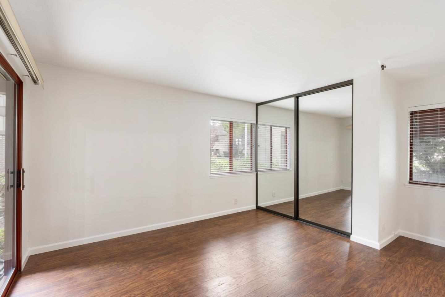 Detail Gallery Image 11 of 21 For 439 Alberto Way #A110,  Los Gatos,  CA 95032 - 2 Beds | 2 Baths