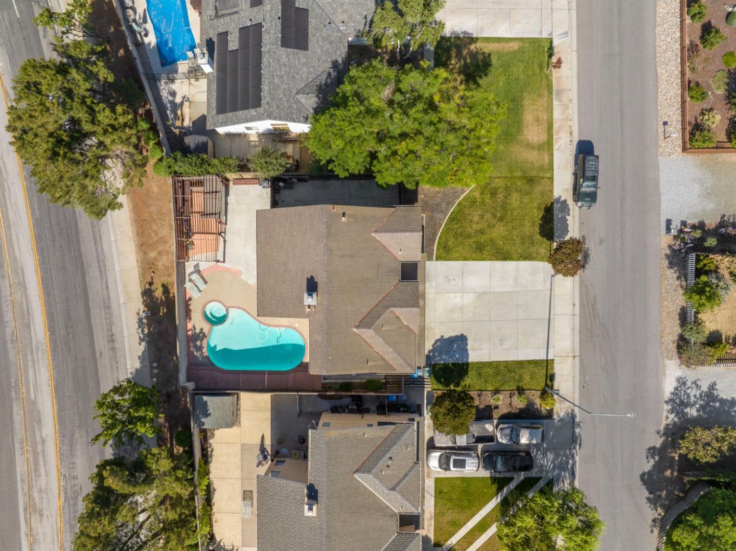 Detail Gallery Image 37 of 38 For 1261 Crestview Dr, Hollister,  CA 95023 - 5 Beds | 2/1 Baths