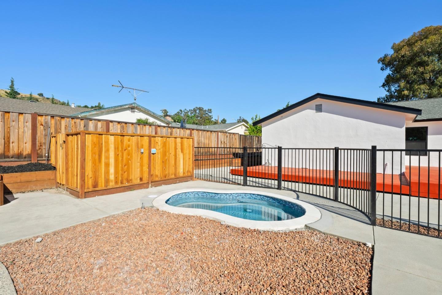 Detail Gallery Image 34 of 45 For 3641 Cropley Ave, San Jose,  CA 95132 - 4 Beds | 2 Baths