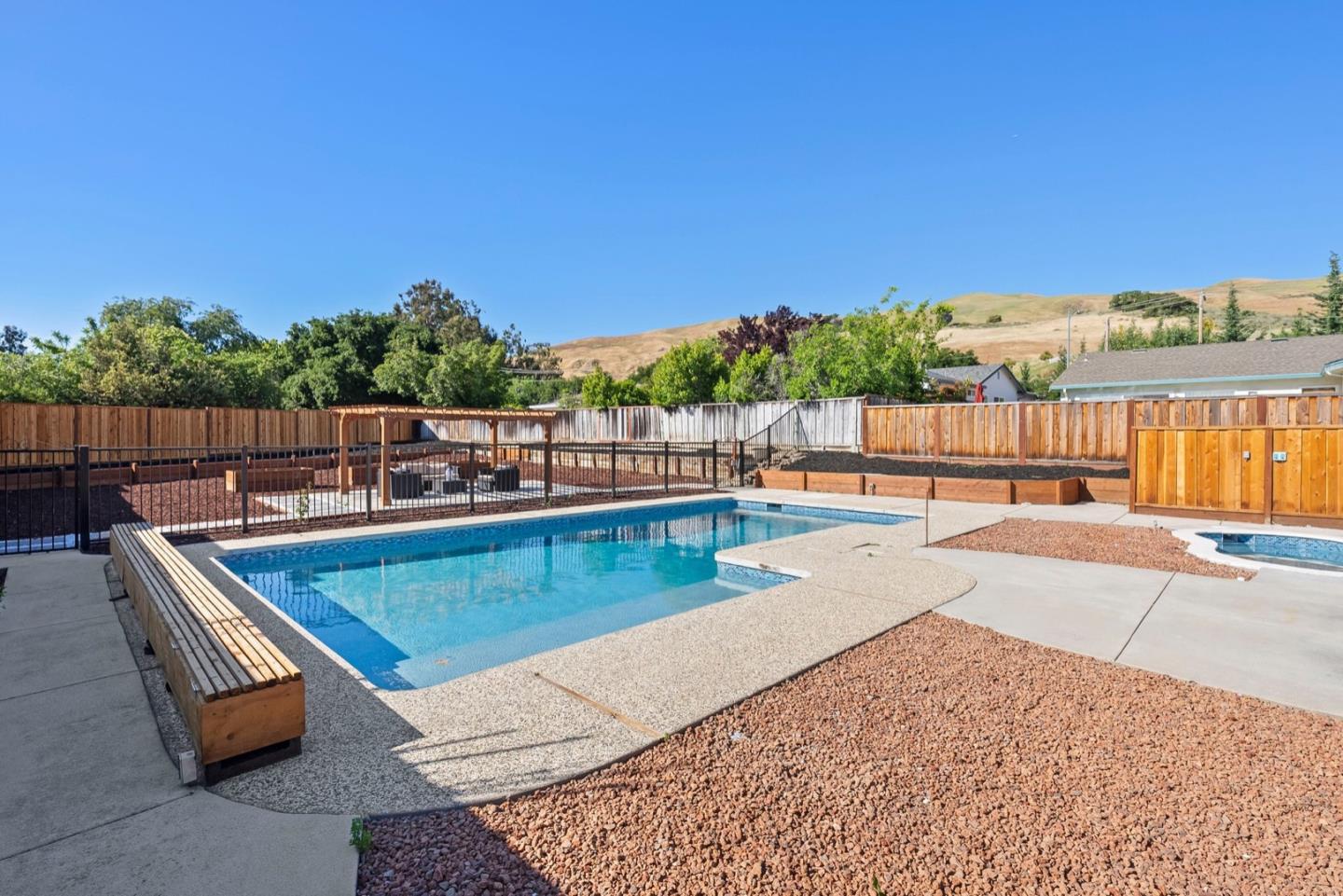 Detail Gallery Image 35 of 45 For 3641 Cropley Ave, San Jose,  CA 95132 - 4 Beds | 2 Baths