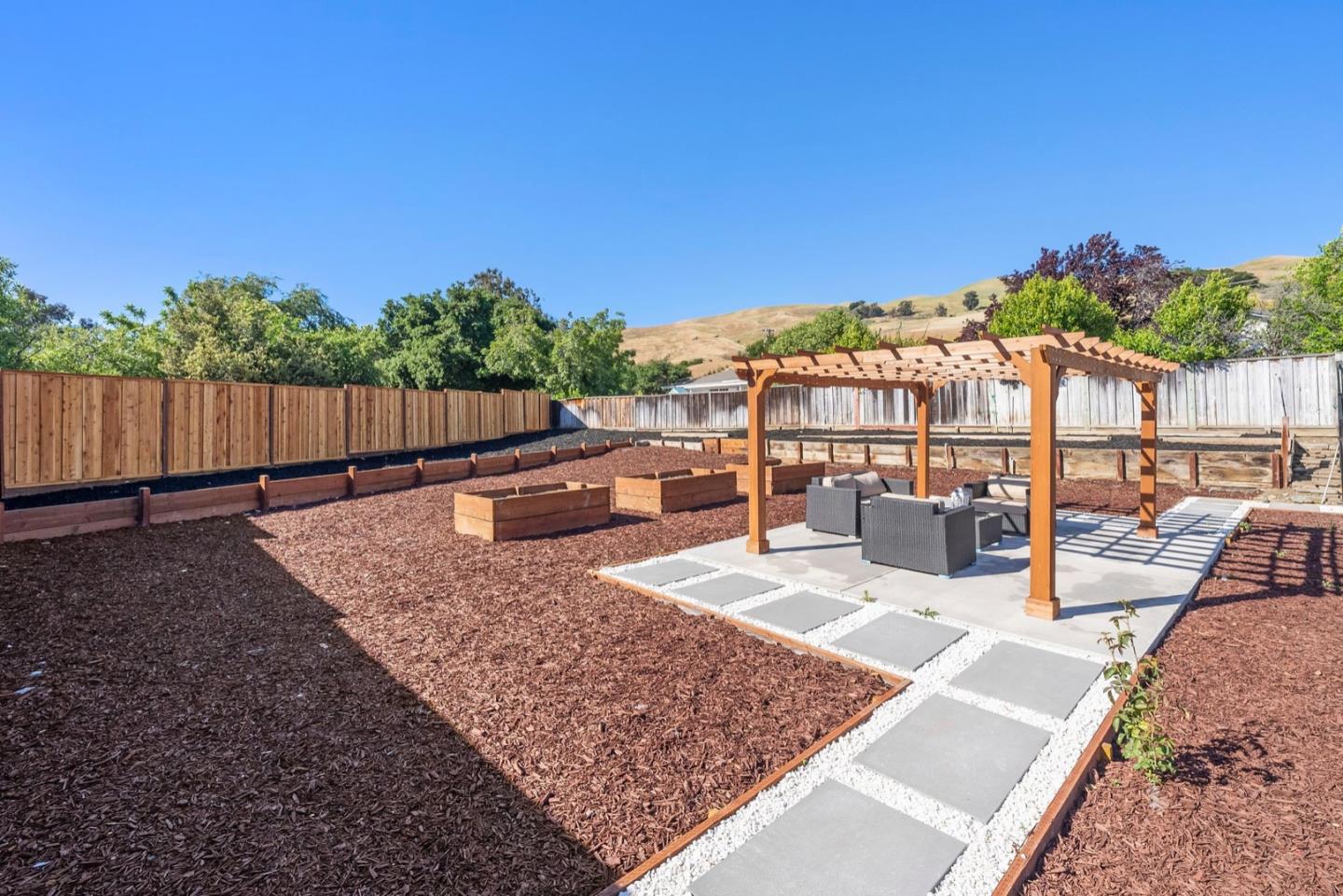 Detail Gallery Image 37 of 45 For 3641 Cropley Ave, San Jose,  CA 95132 - 4 Beds | 2 Baths
