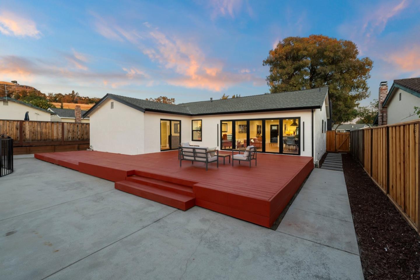 Detail Gallery Image 4 of 45 For 3641 Cropley Ave, San Jose,  CA 95132 - 4 Beds | 2 Baths