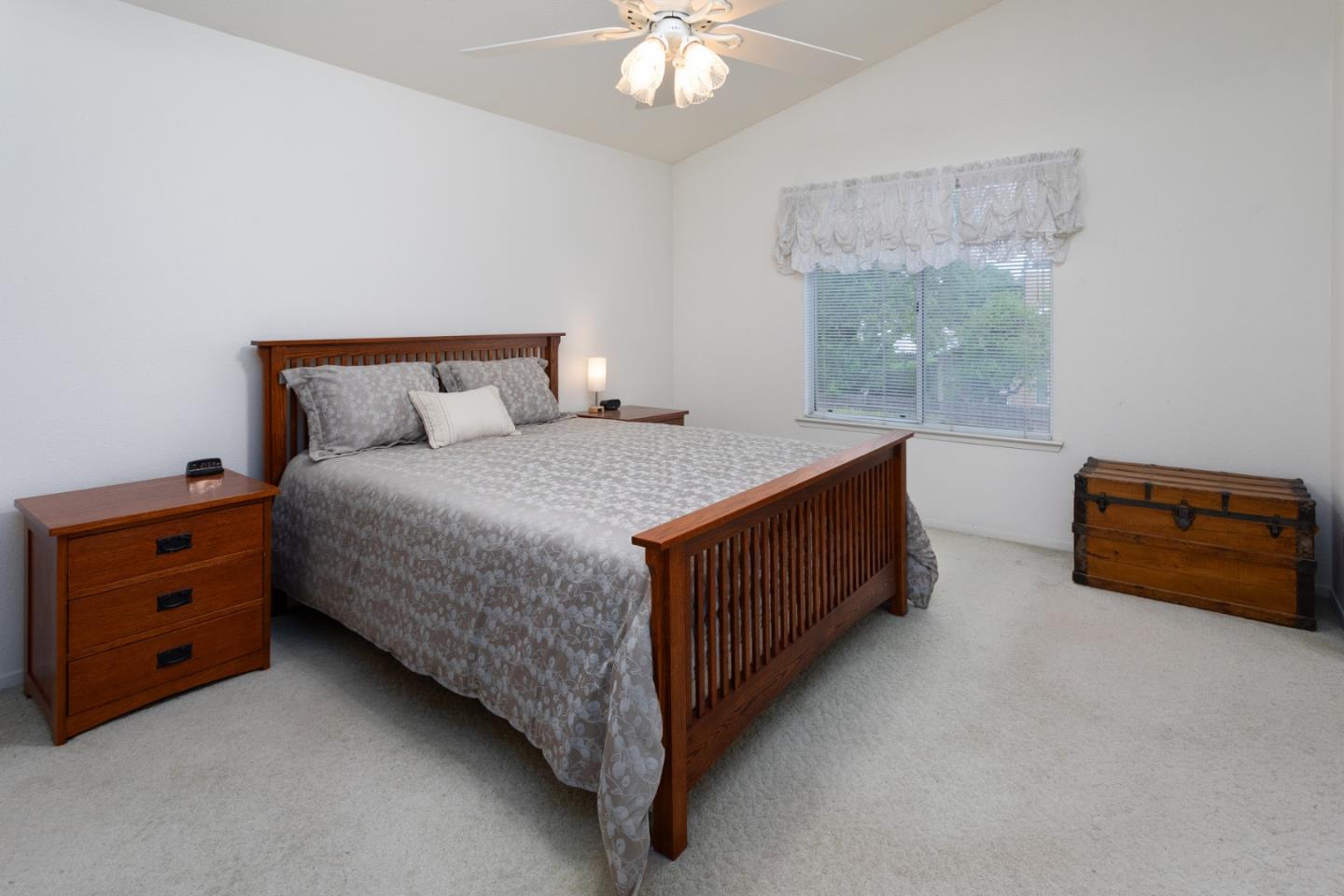 Detail Gallery Image 24 of 37 For 847 Amber Ave, Clovis,  CA 93611 - 3 Beds | 2/1 Baths