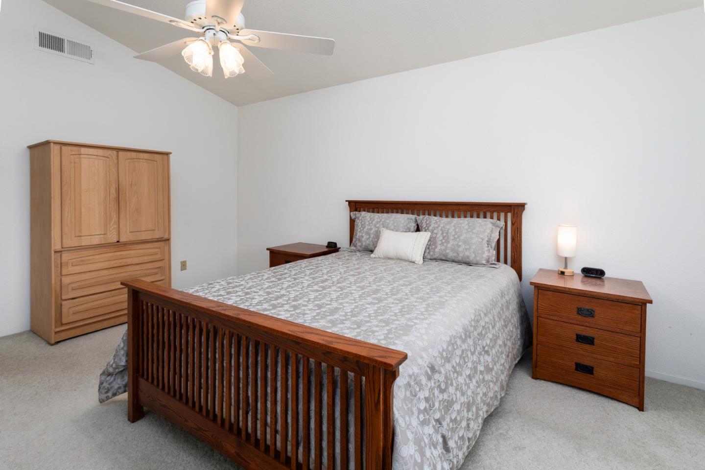 Detail Gallery Image 25 of 37 For 847 Amber Ave, Clovis,  CA 93611 - 3 Beds | 2/1 Baths