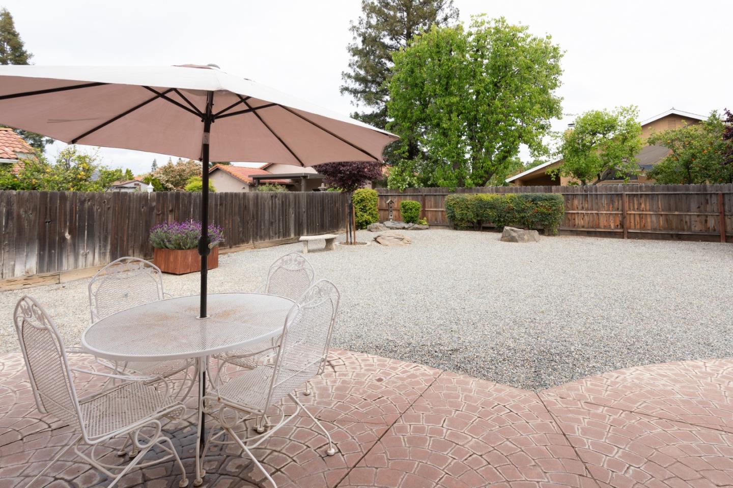 Detail Gallery Image 35 of 37 For 847 Amber Ave, Clovis,  CA 93611 - 3 Beds | 2/1 Baths